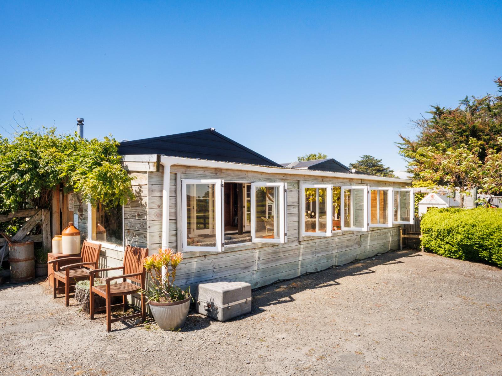 359 Newbury Line, Newbury