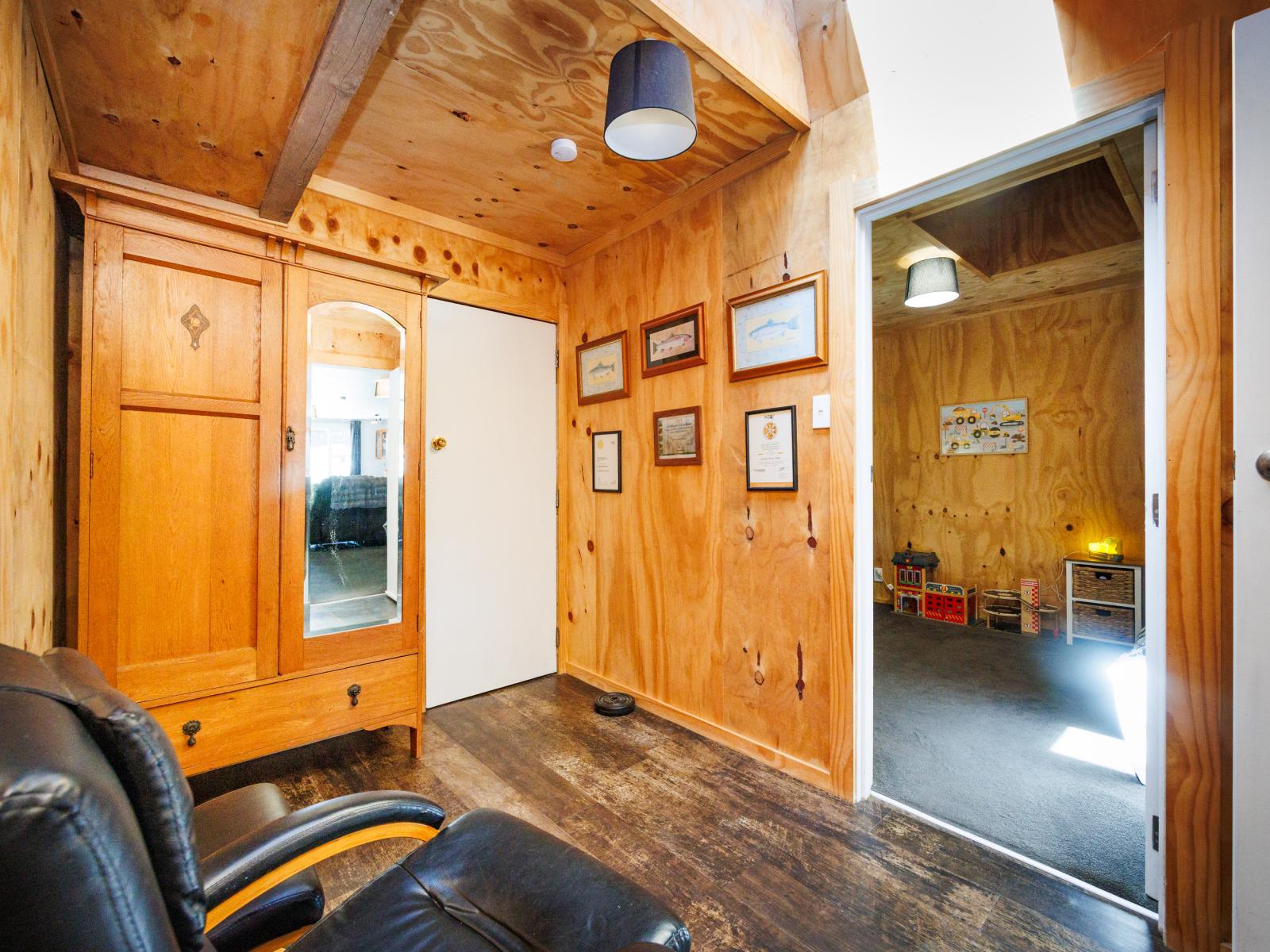 359 Newbury Line, Newbury