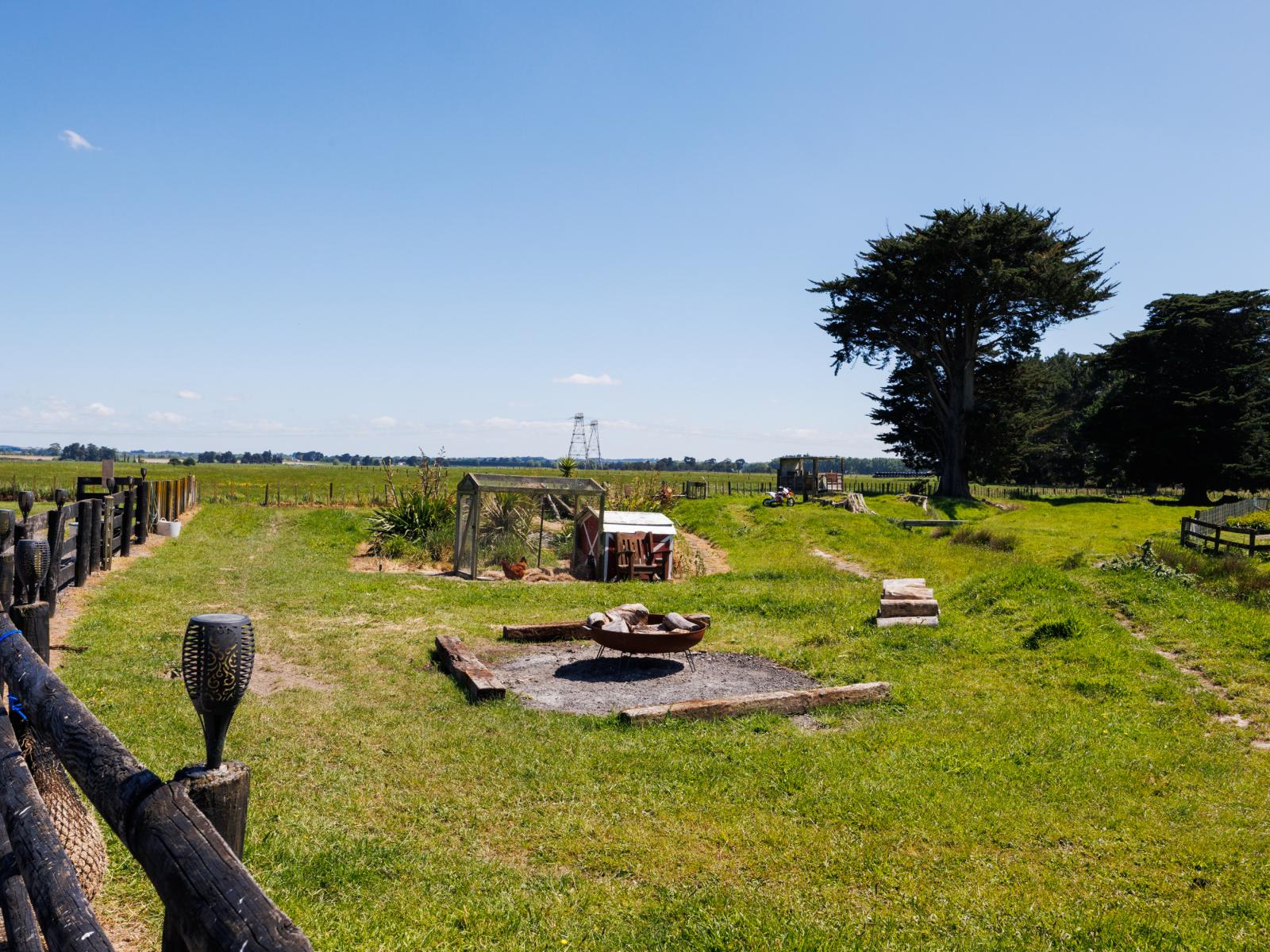 359 Newbury Line, Newbury