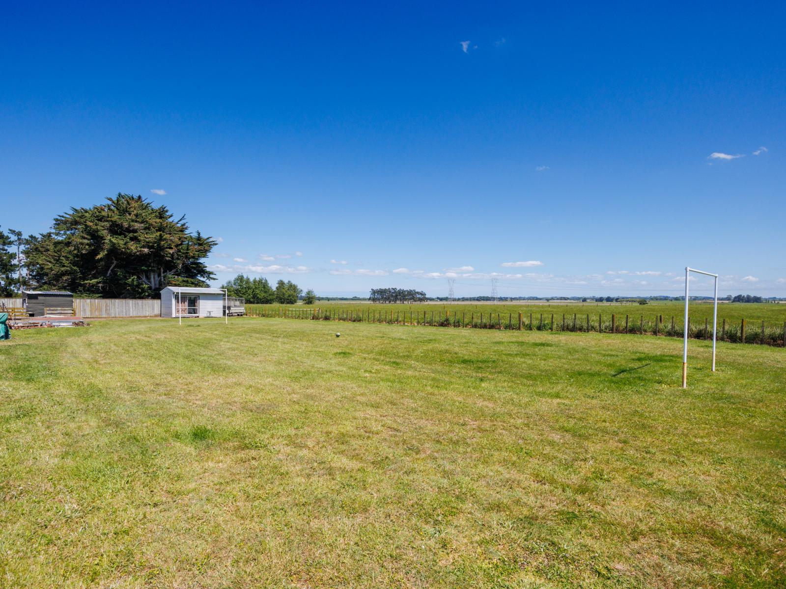 359 Newbury Line, Newbury