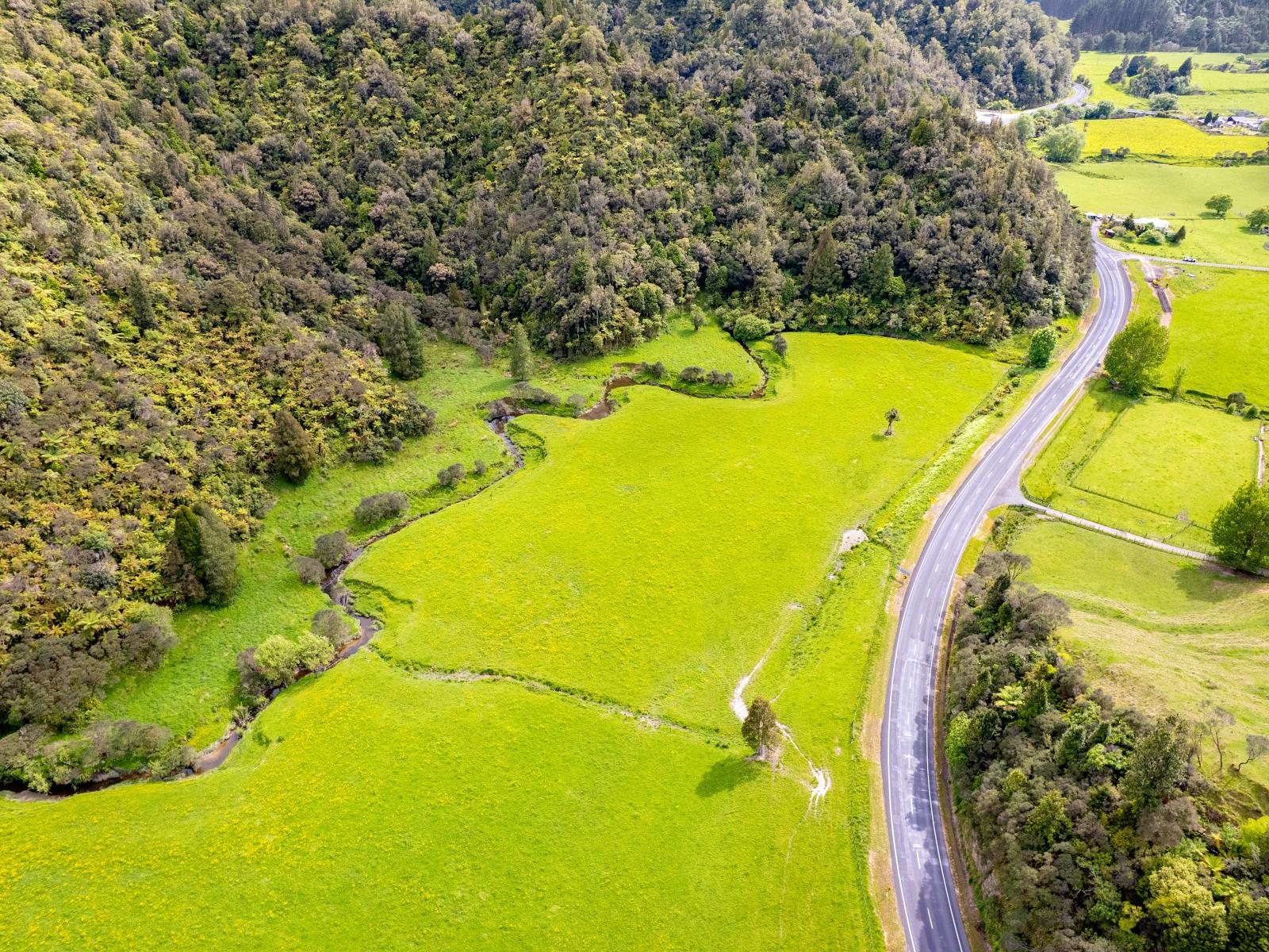 3133 Mokau Road, Mokau