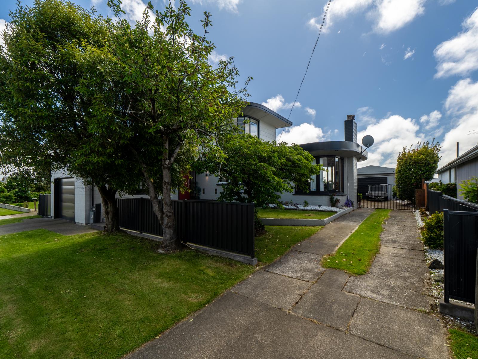 22 Fairview Avenue, Hawthorndale