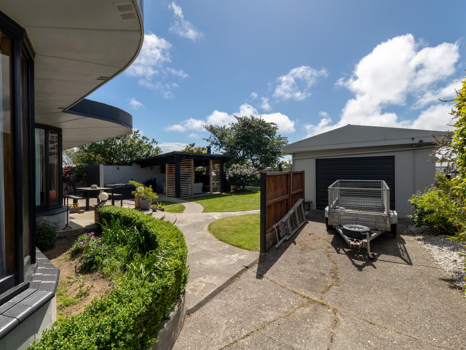 22 Fairview Avenue, Hawthorndale