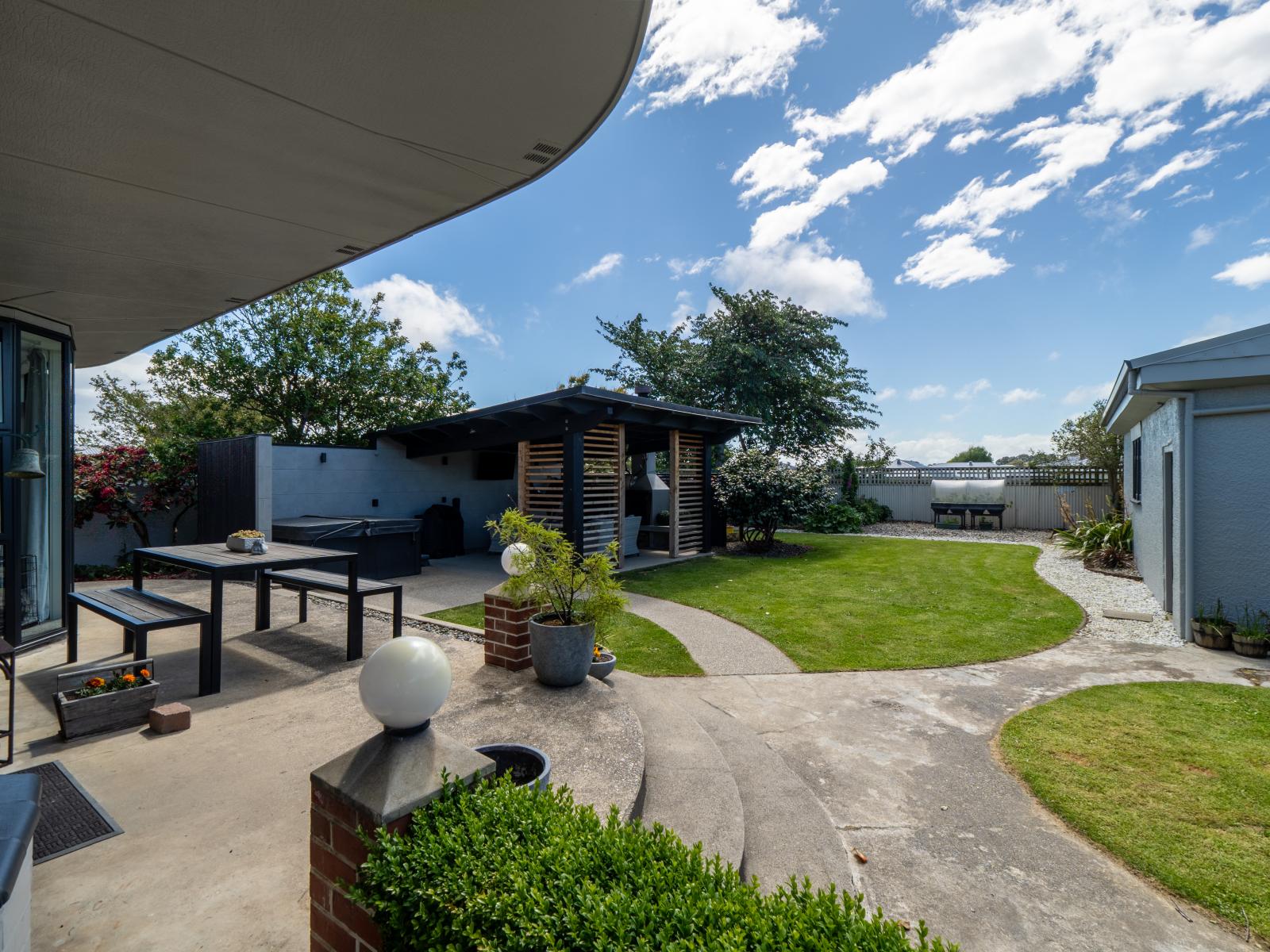 22 Fairview Avenue, Hawthorndale