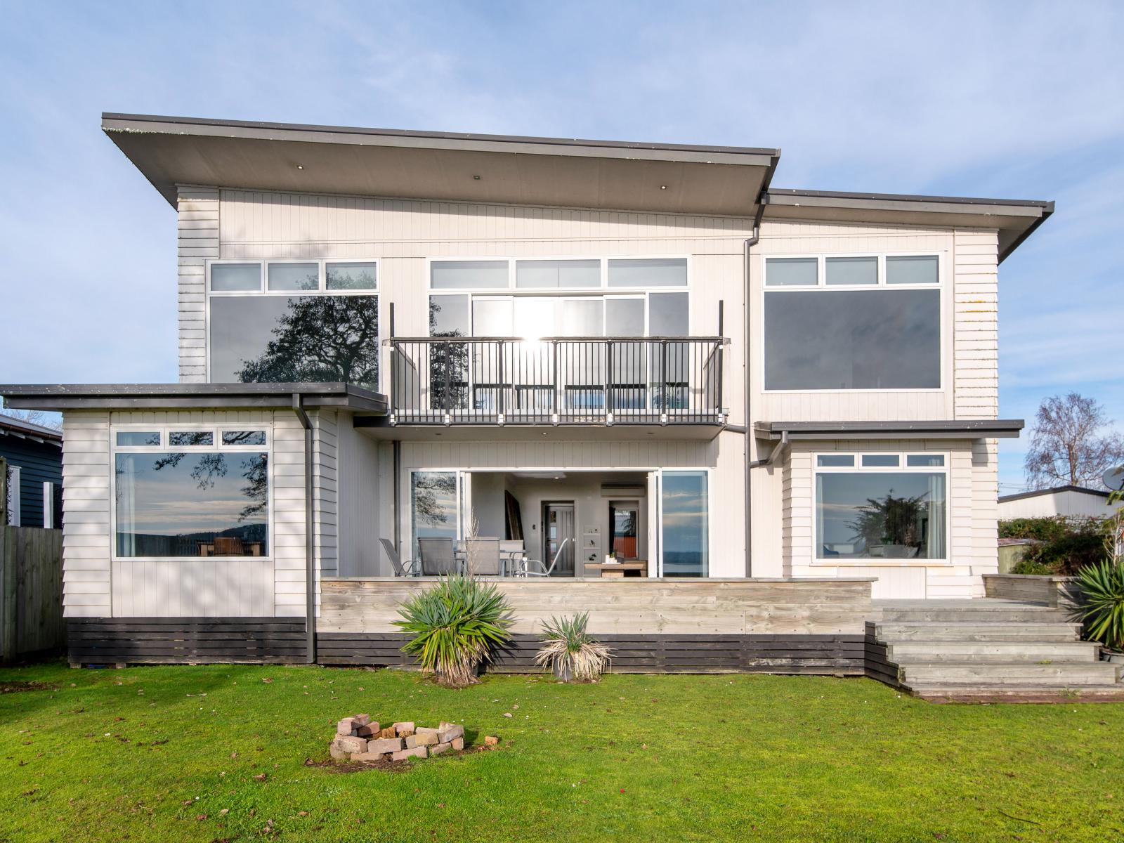 11B Willow Avenue, Hannahs Bay