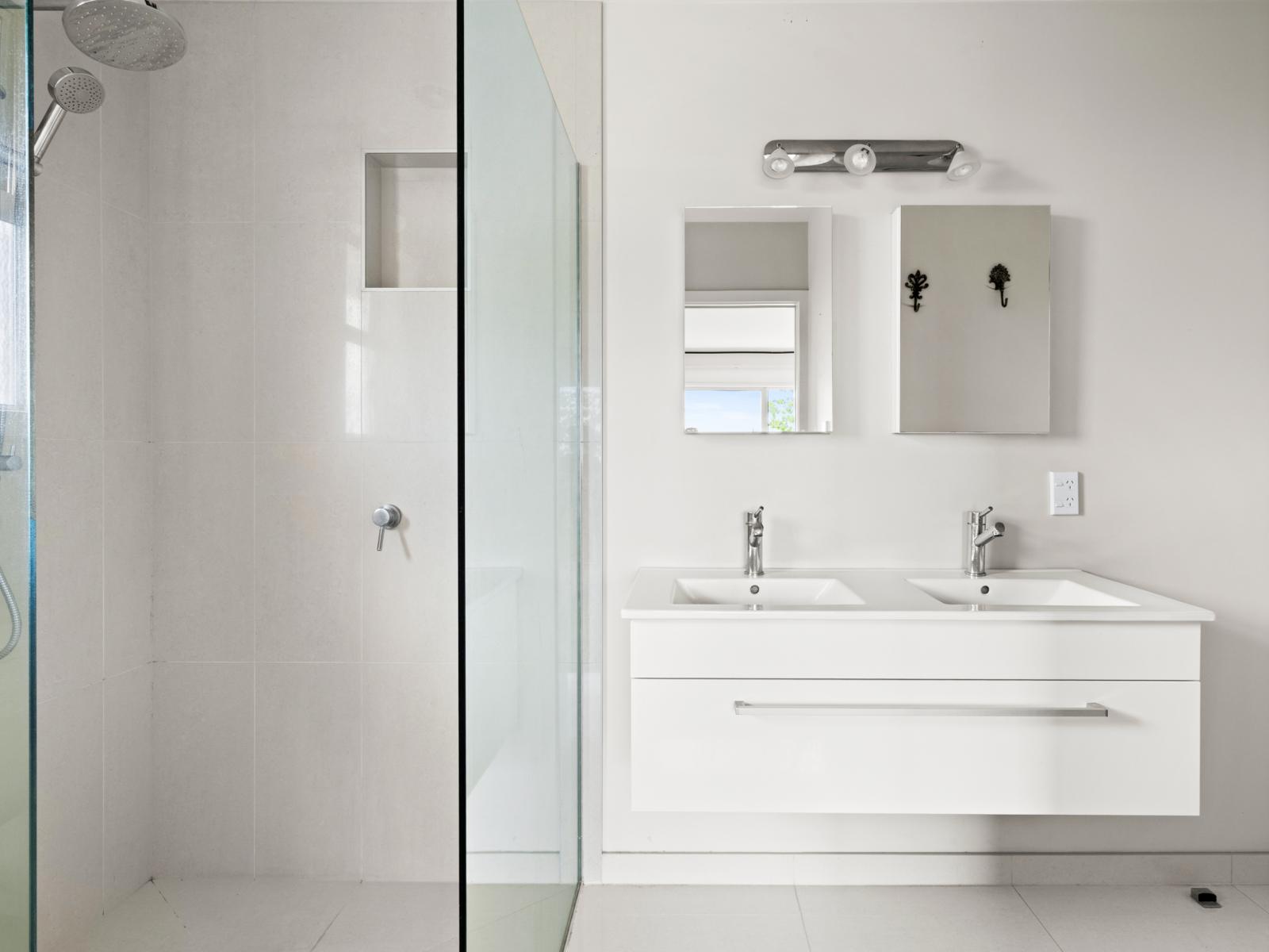 33 Simla Terrace, Hospital Hill