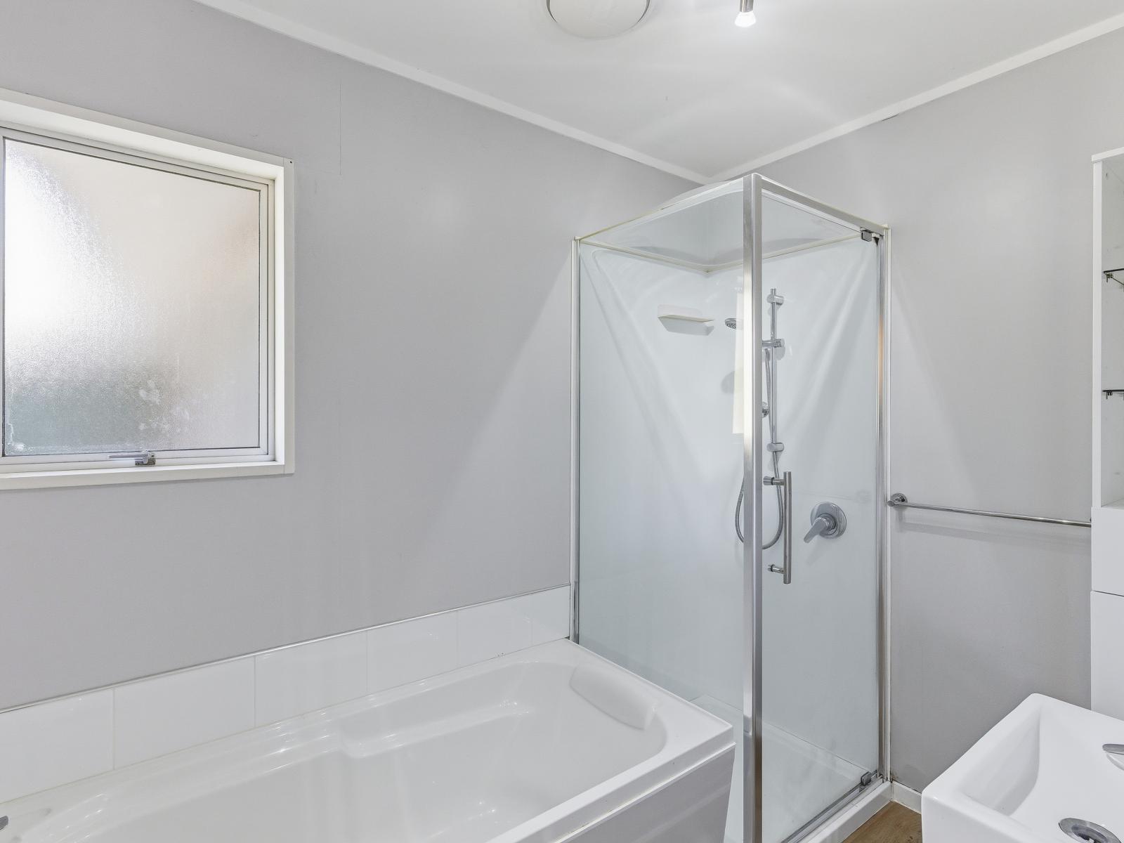 71B Raumati Road, Raumati Beach