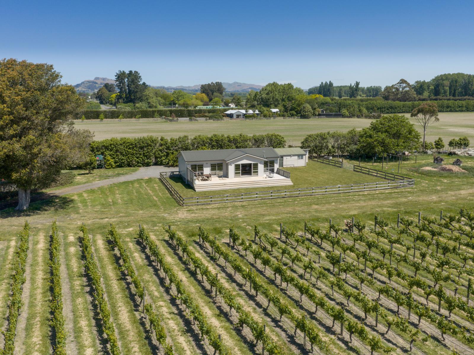 18 Tuki Tuki Road, Haumoana