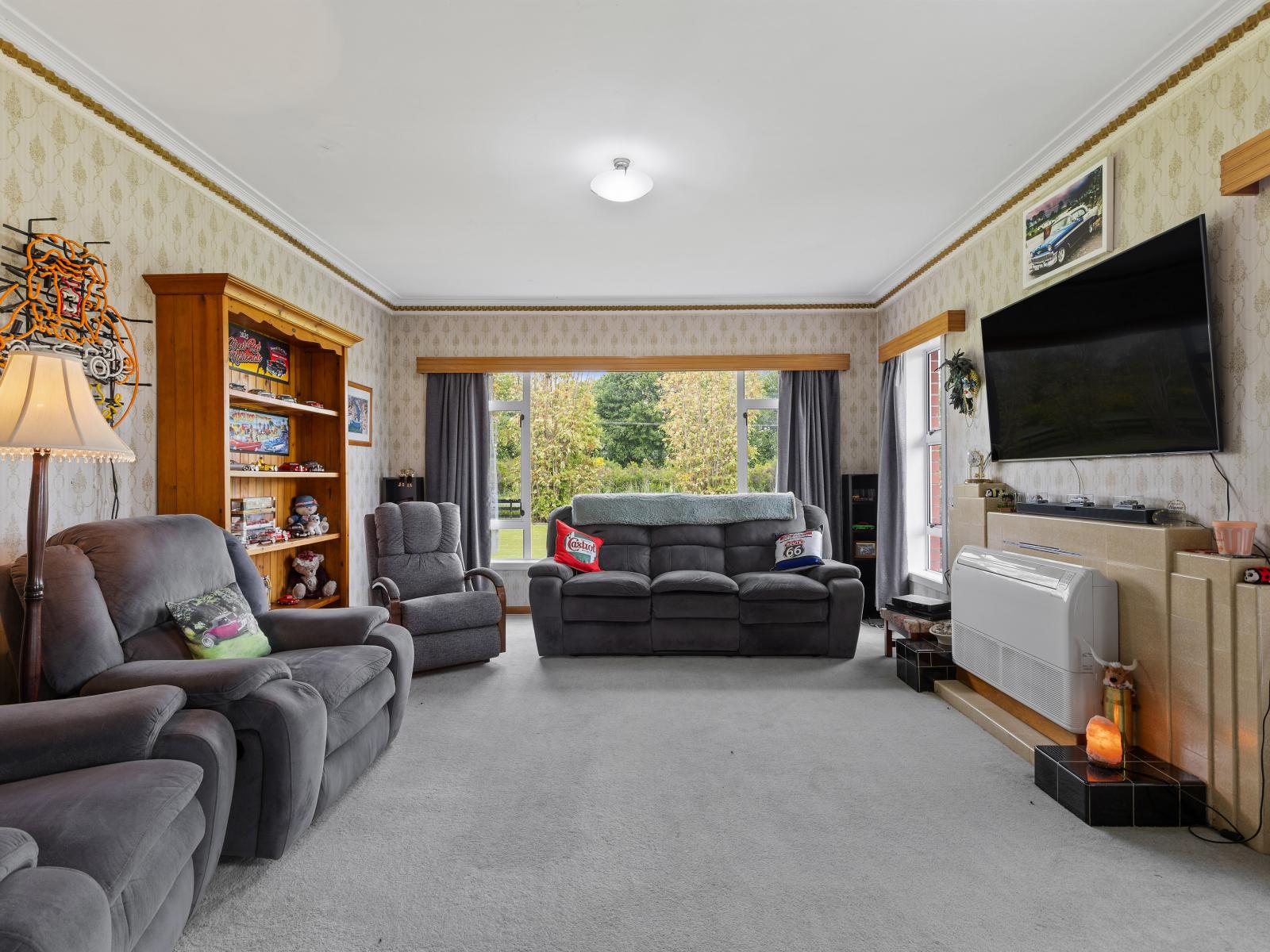 6 Deihl Road, Lichfield