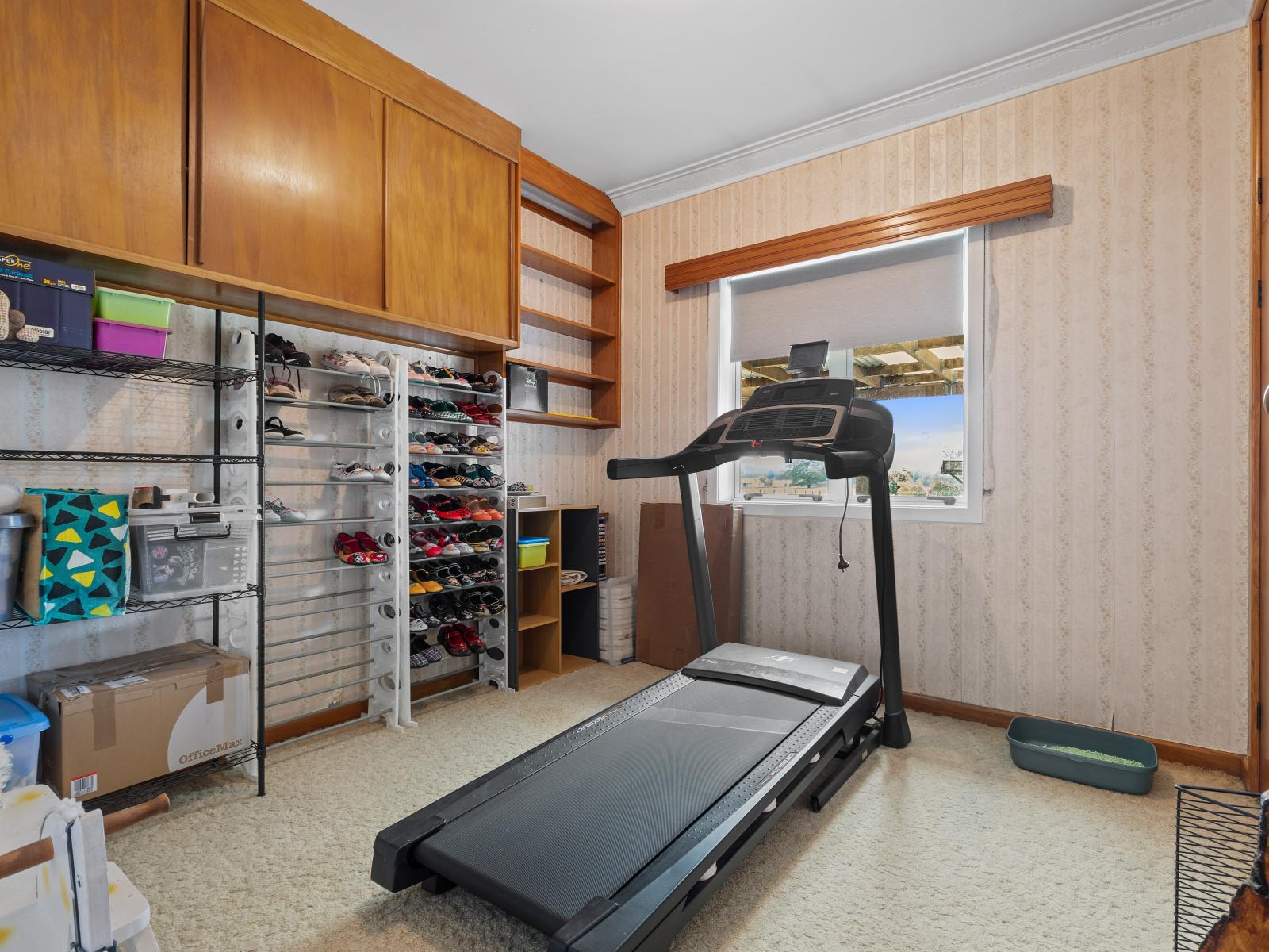 6 Deihl Road, Lichfield