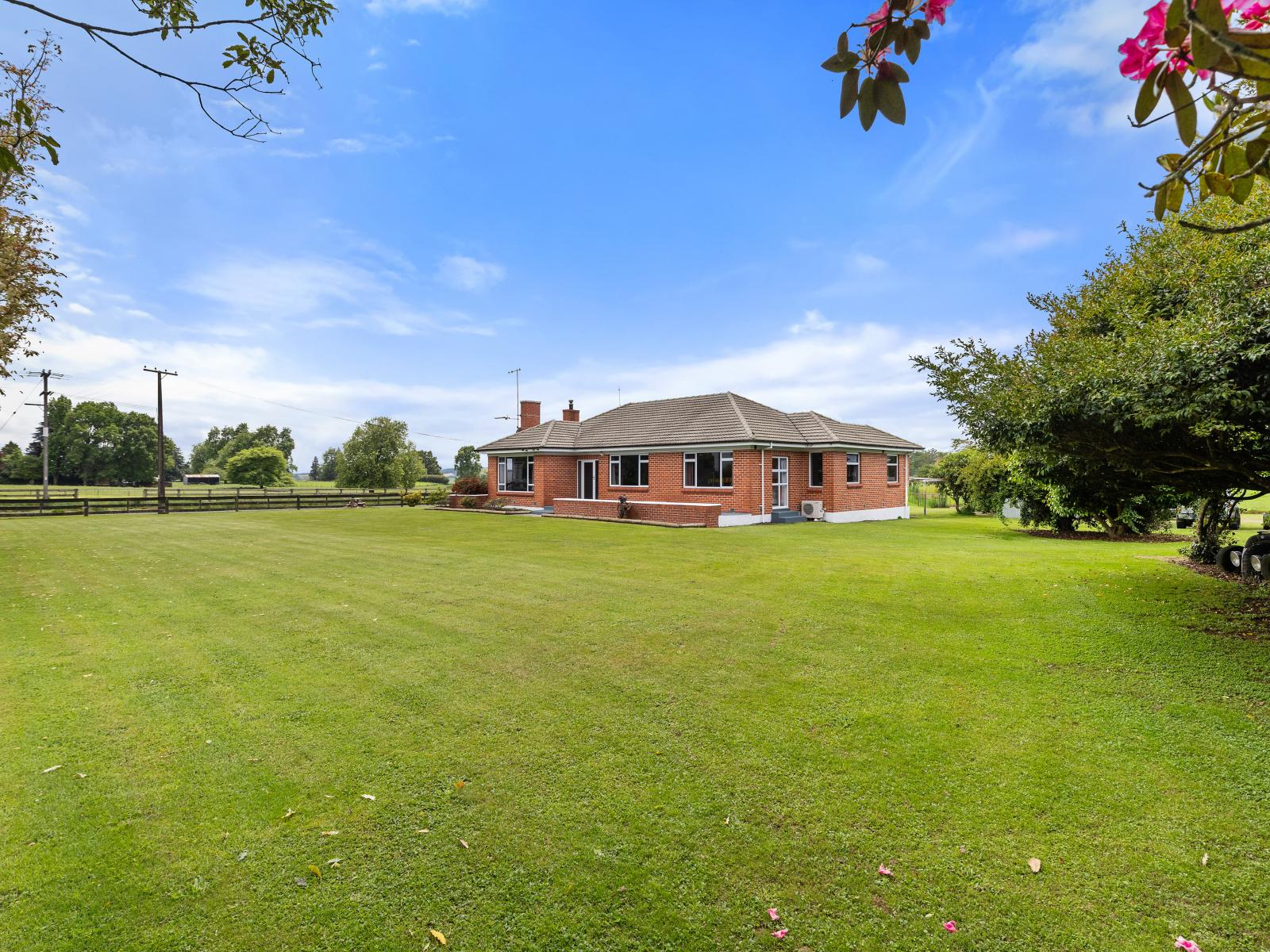 6 Deihl Road, Lichfield