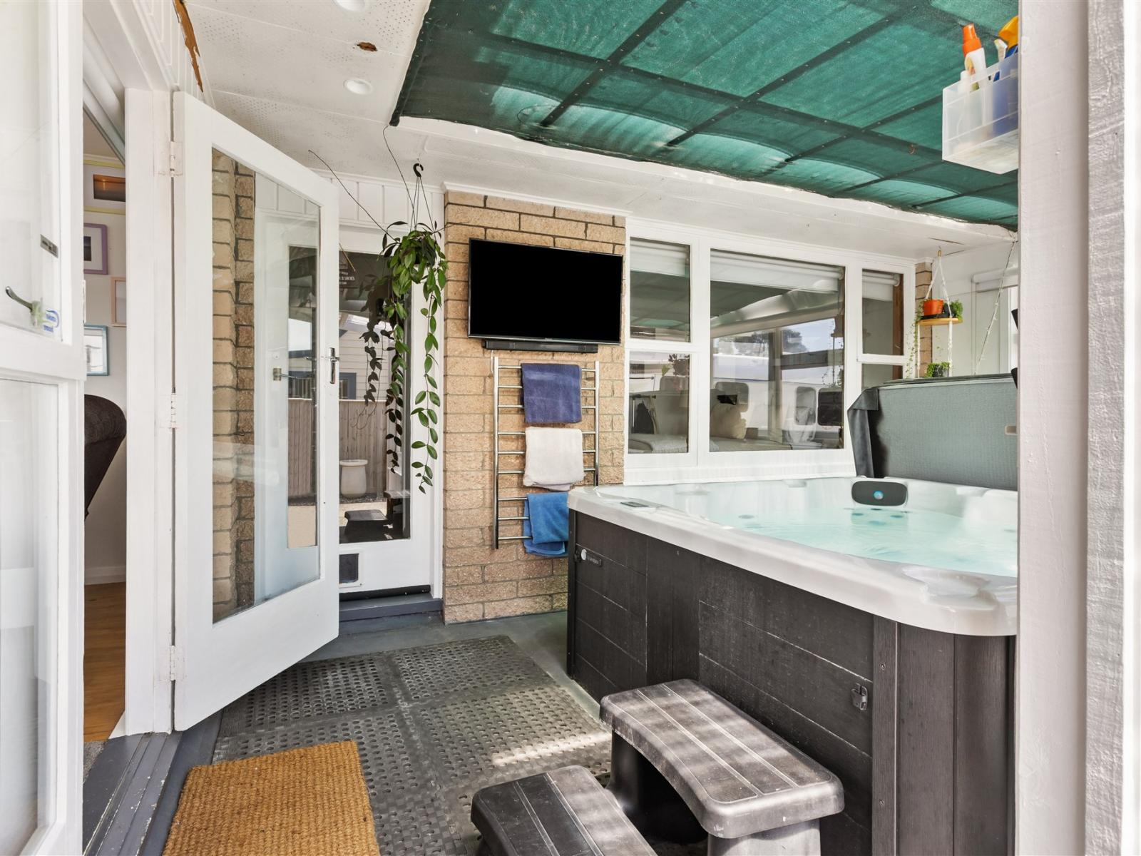 20 Cook Street, Carters Beach