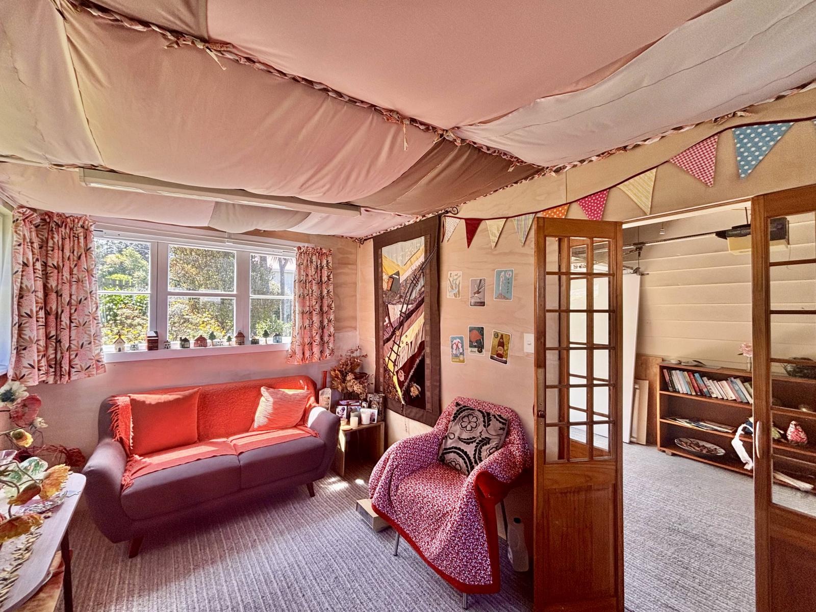 30A Queen Street, Brighton