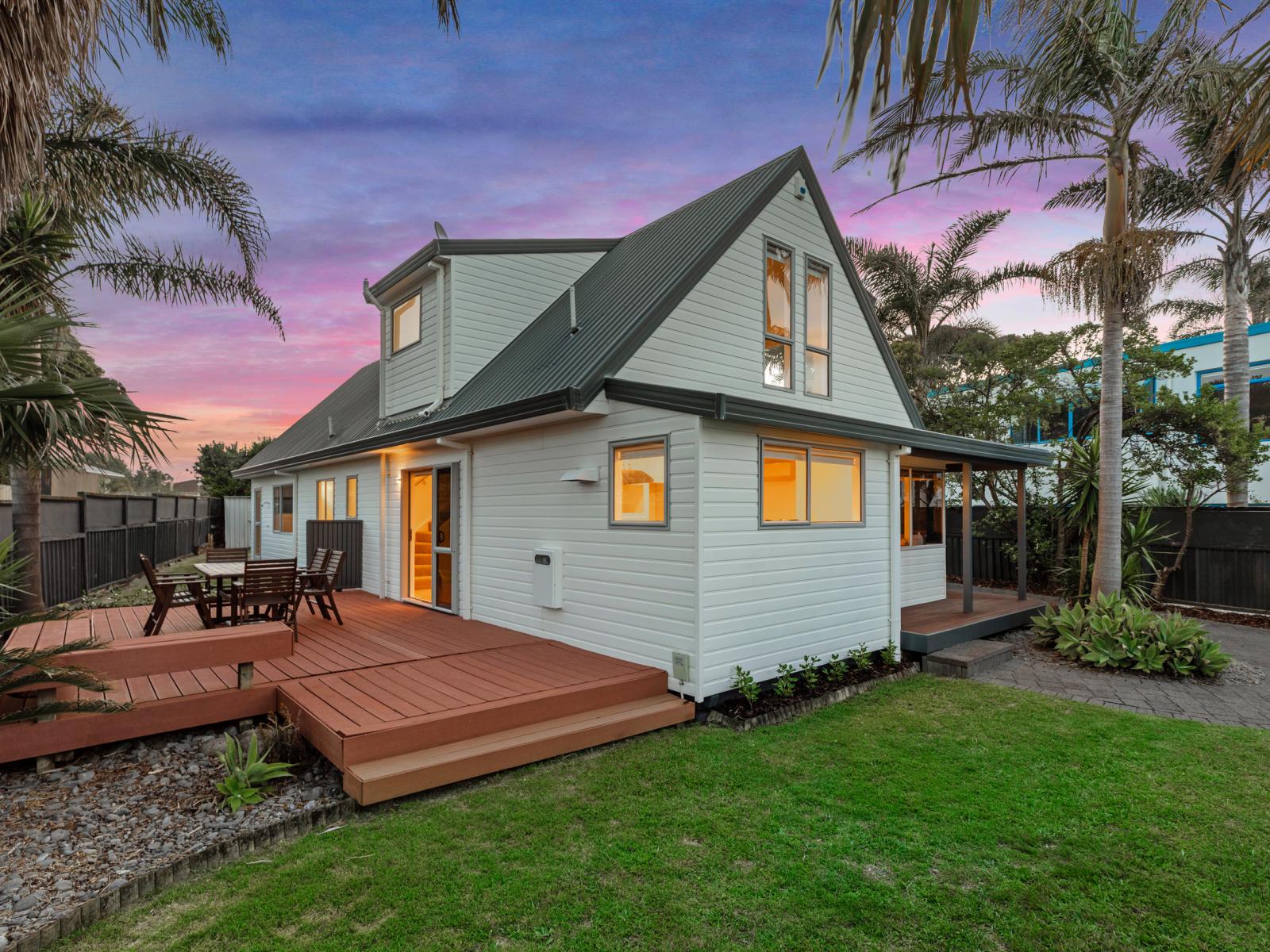 338 Papamoa Beach Road, Papamoa Beach