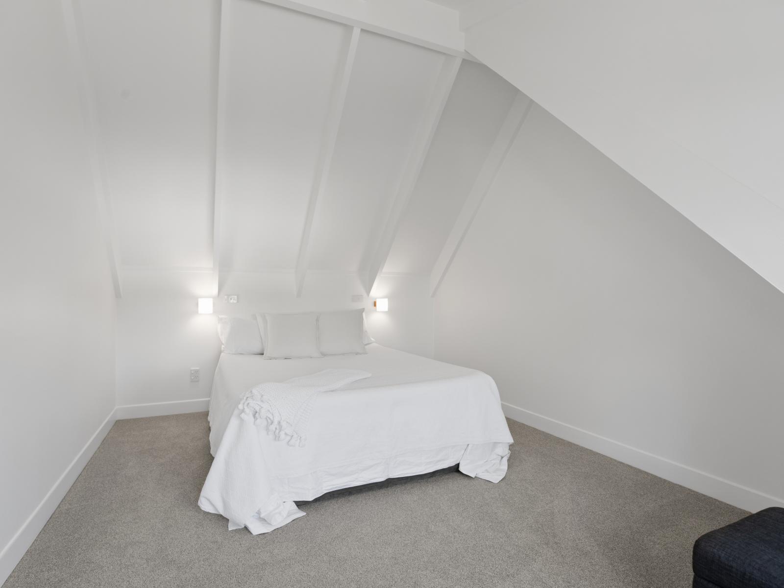 338 Papamoa Beach Road, Papamoa Beach