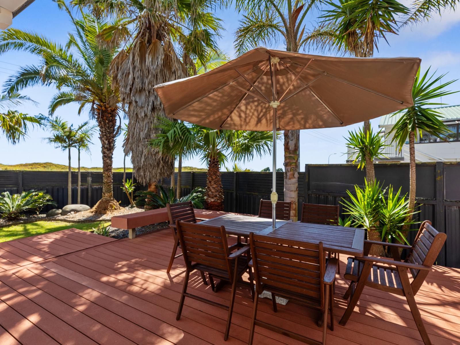 338 Papamoa Beach Road, Papamoa Beach