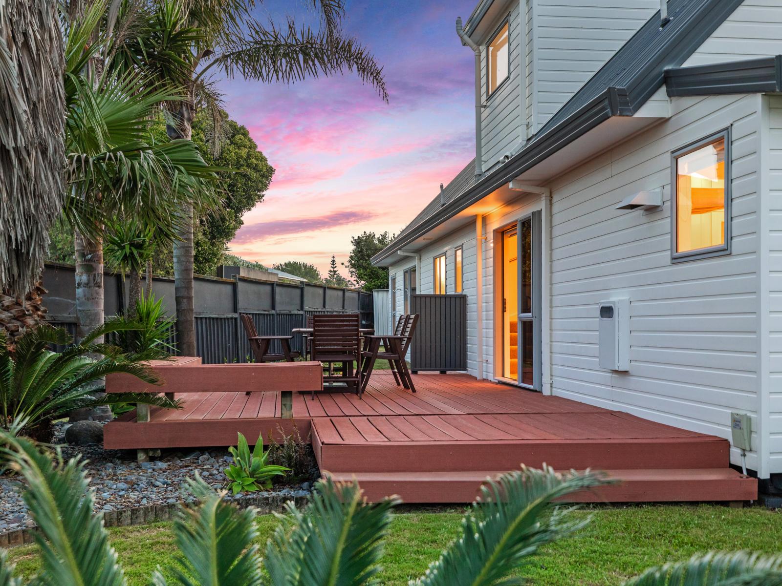 338 Papamoa Beach Road, Papamoa Beach