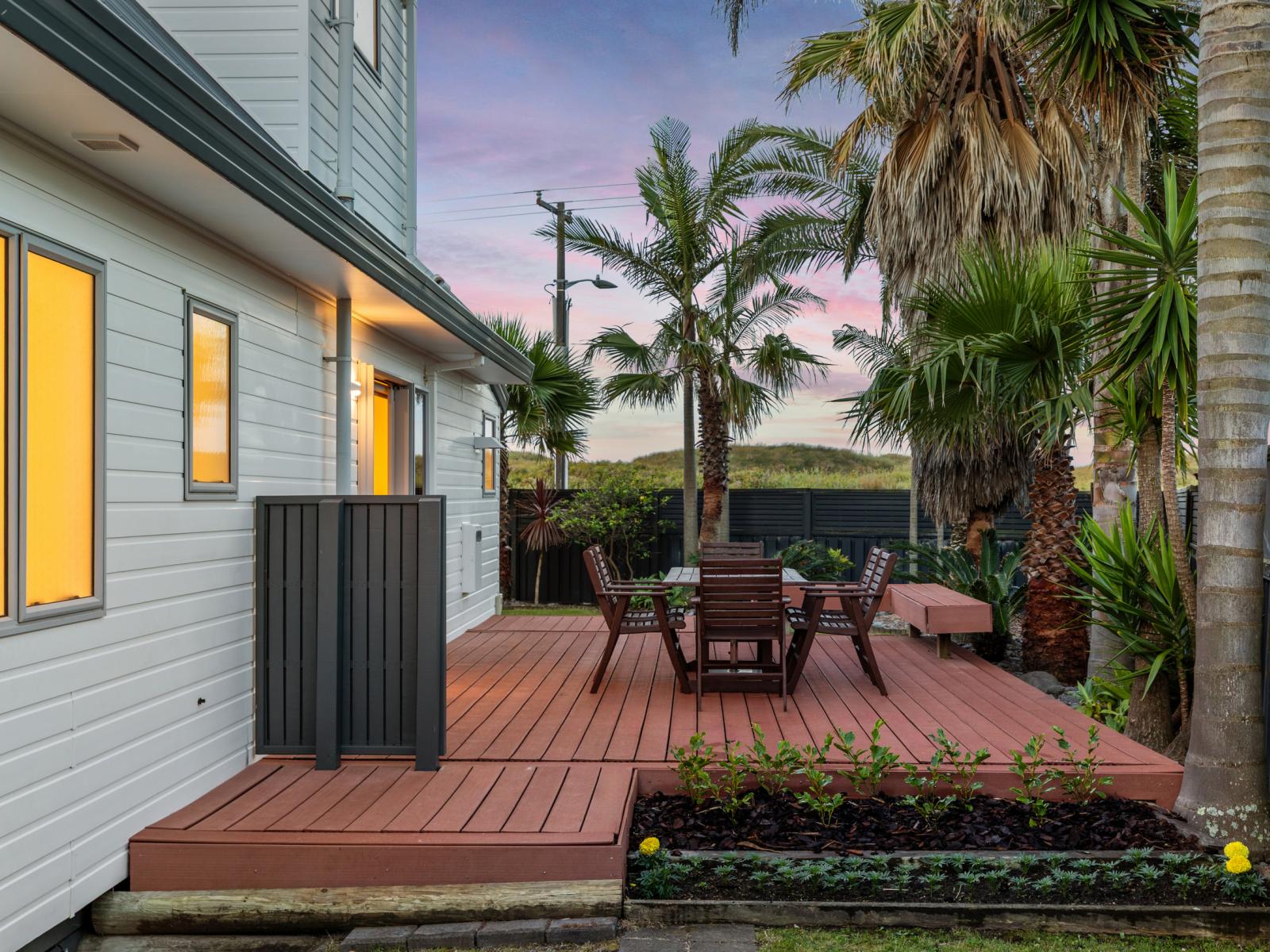 338 Papamoa Beach Road, Papamoa Beach