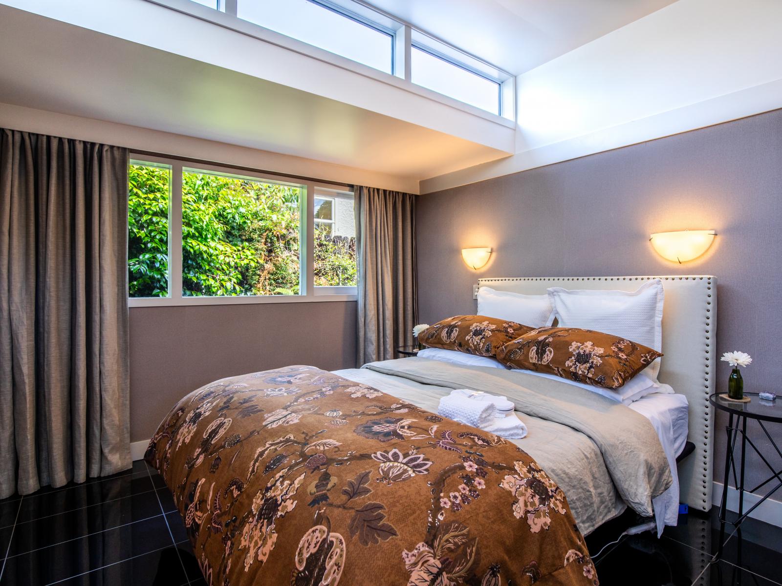 8C Brassey Road, St Johns Hill