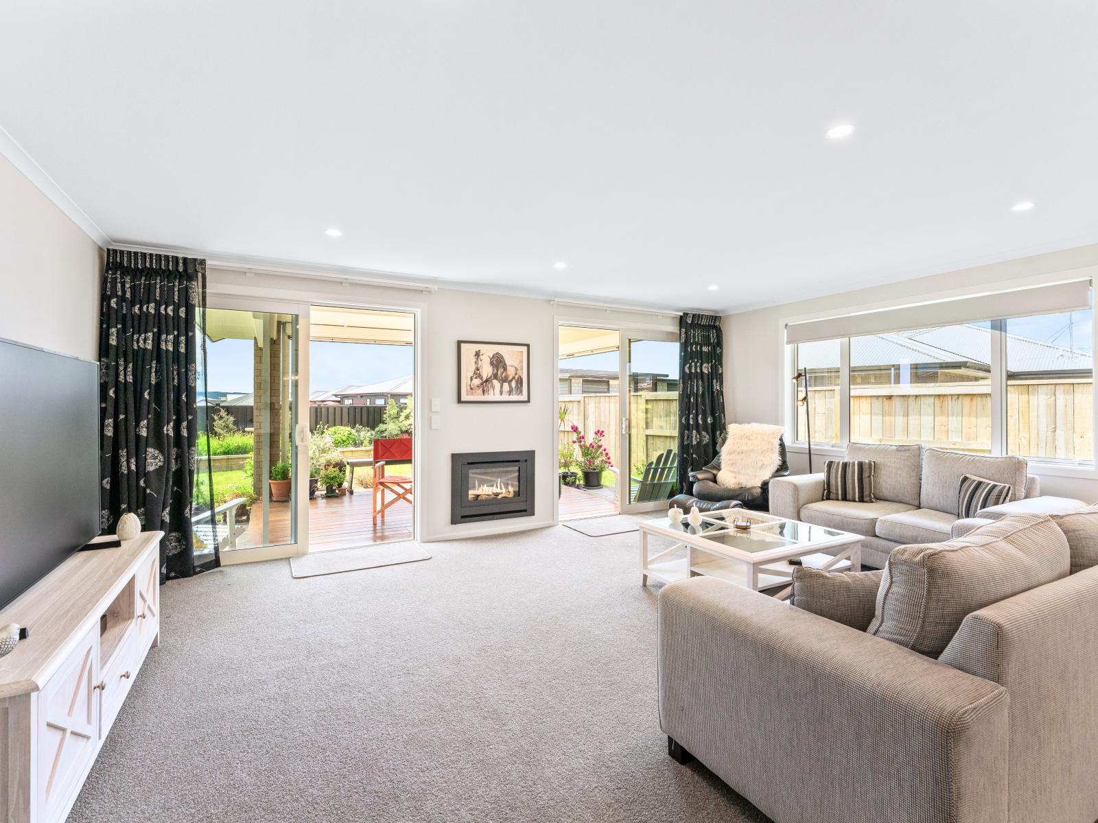 77 Harakeke Drive, Wharewaka
