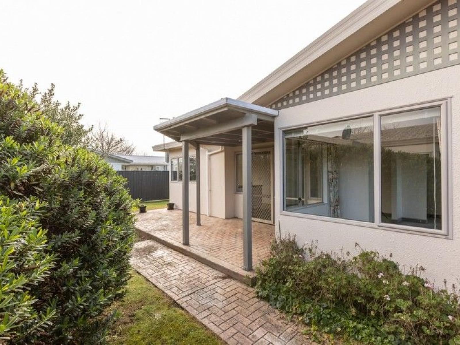 Unit 2, 52 Te Aute Road, Havelock North