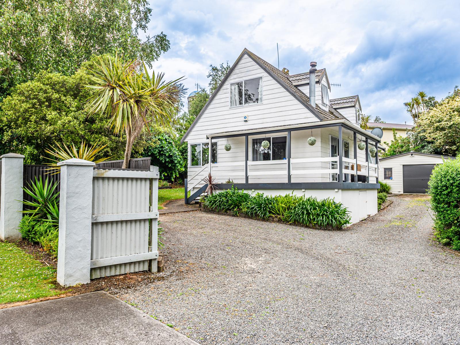 153 Mount View Road, Bastia Hill