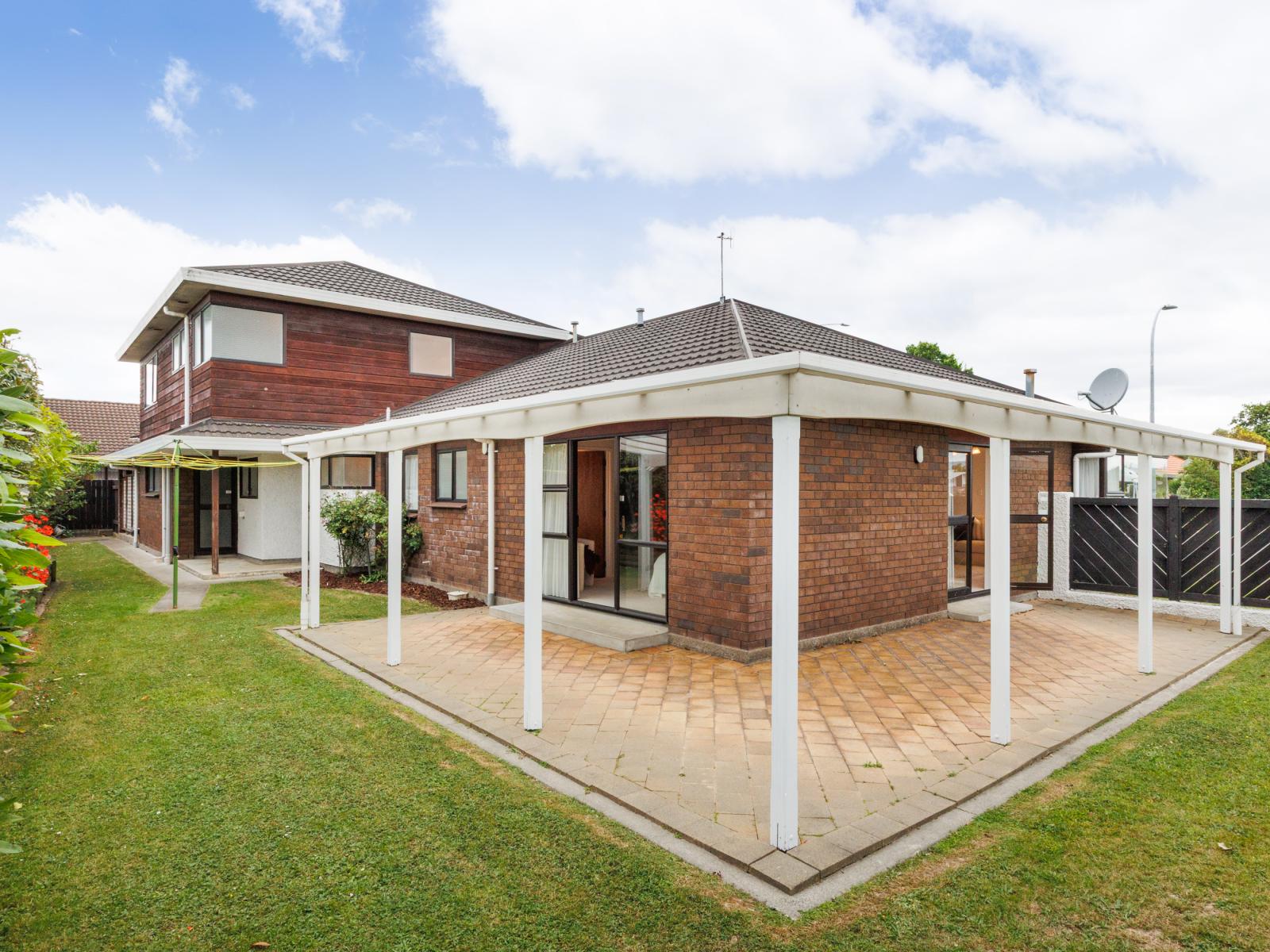 1 Airport Drive, Milson