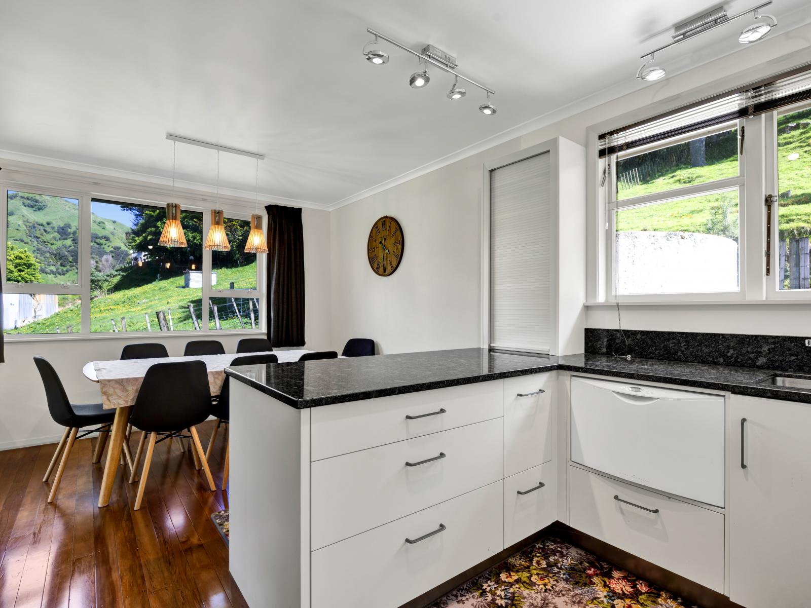 48A-B Whangamomona Road, Whangamomona