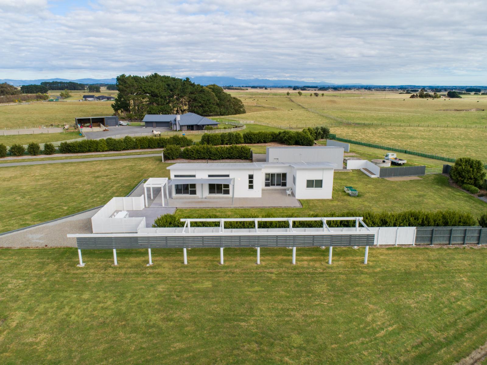 637 Mount Stewart Halcombe Road, Halcombe