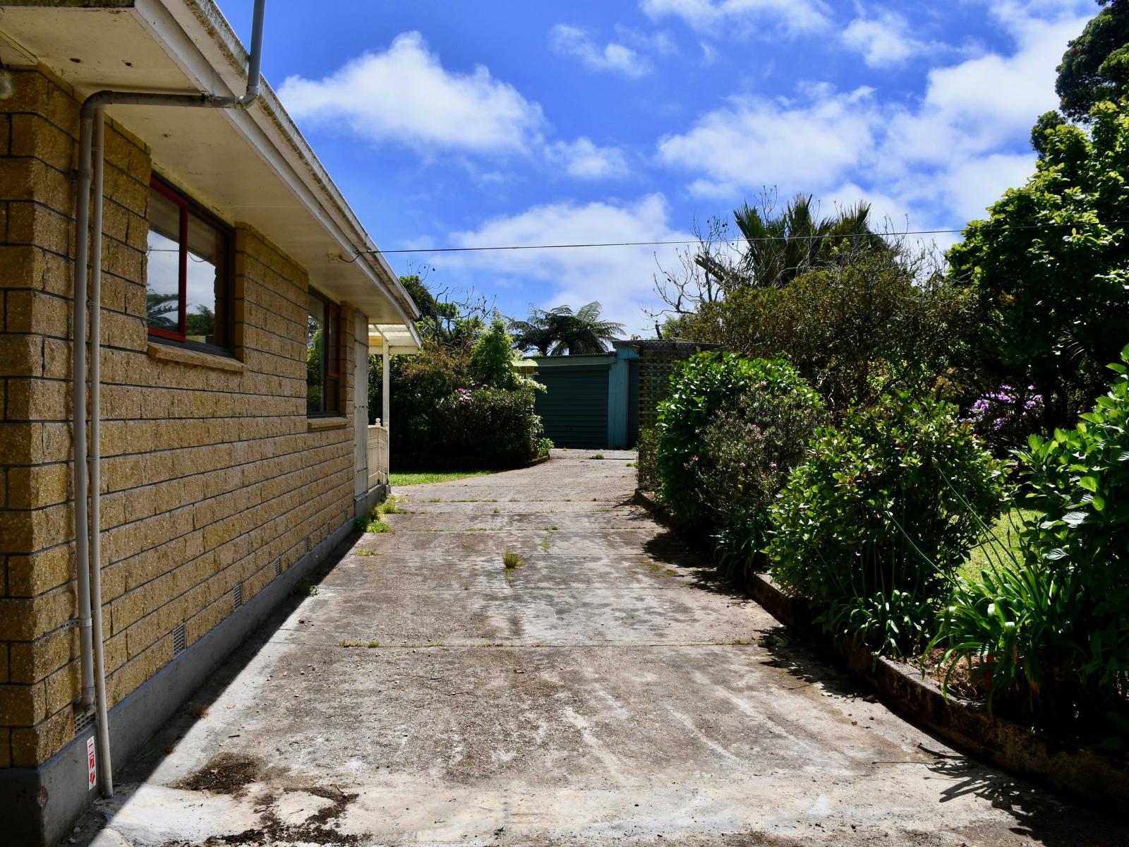 99 Oparara Road, Karamea