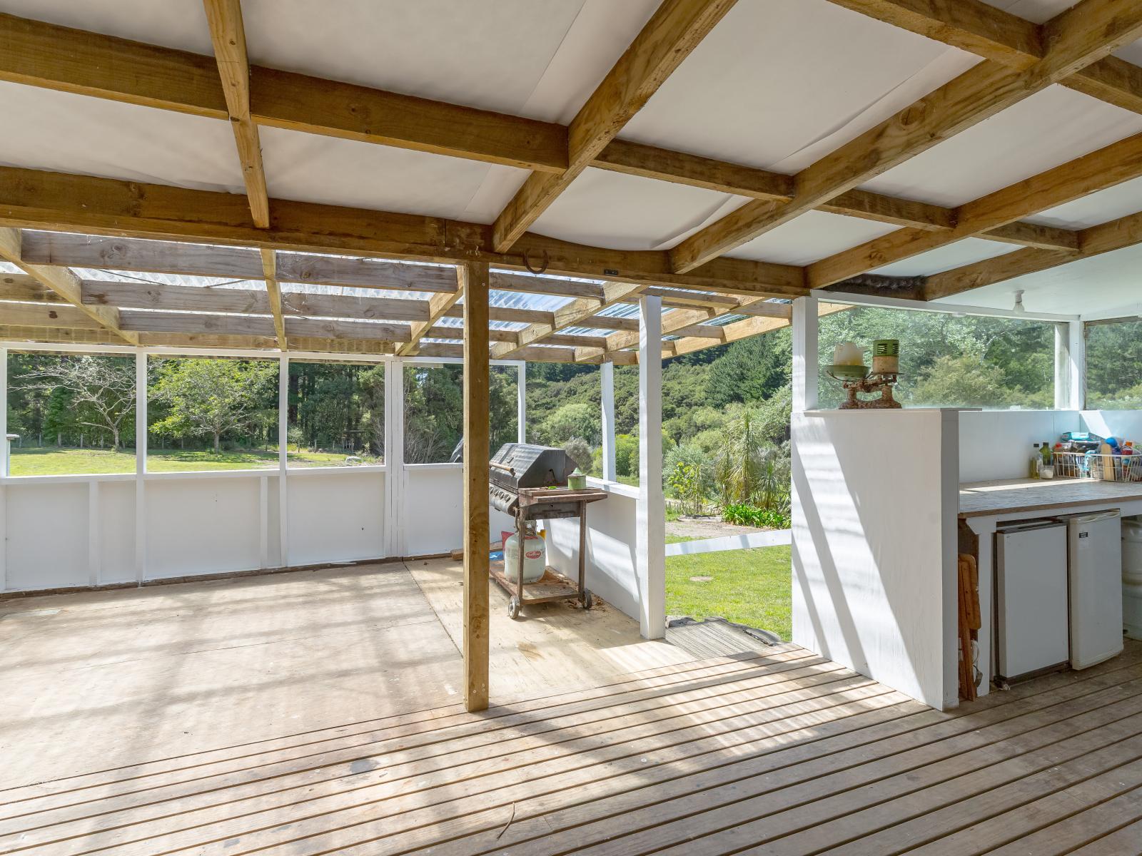 Lot 2 Pack Spur Road, Mataikona