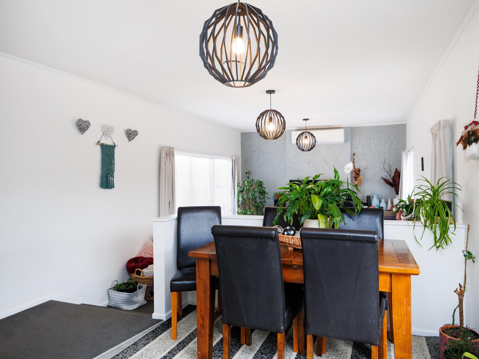 127 Apollo Parade, Milson