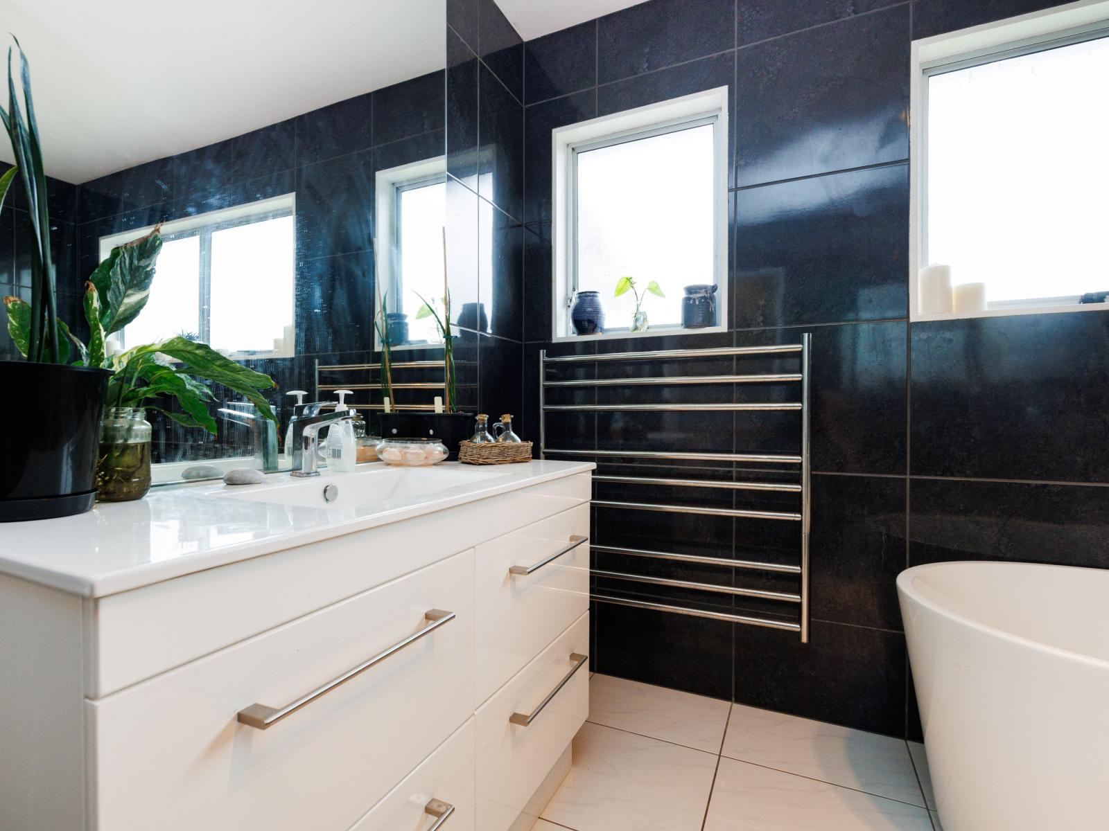 127 Apollo Parade, Milson