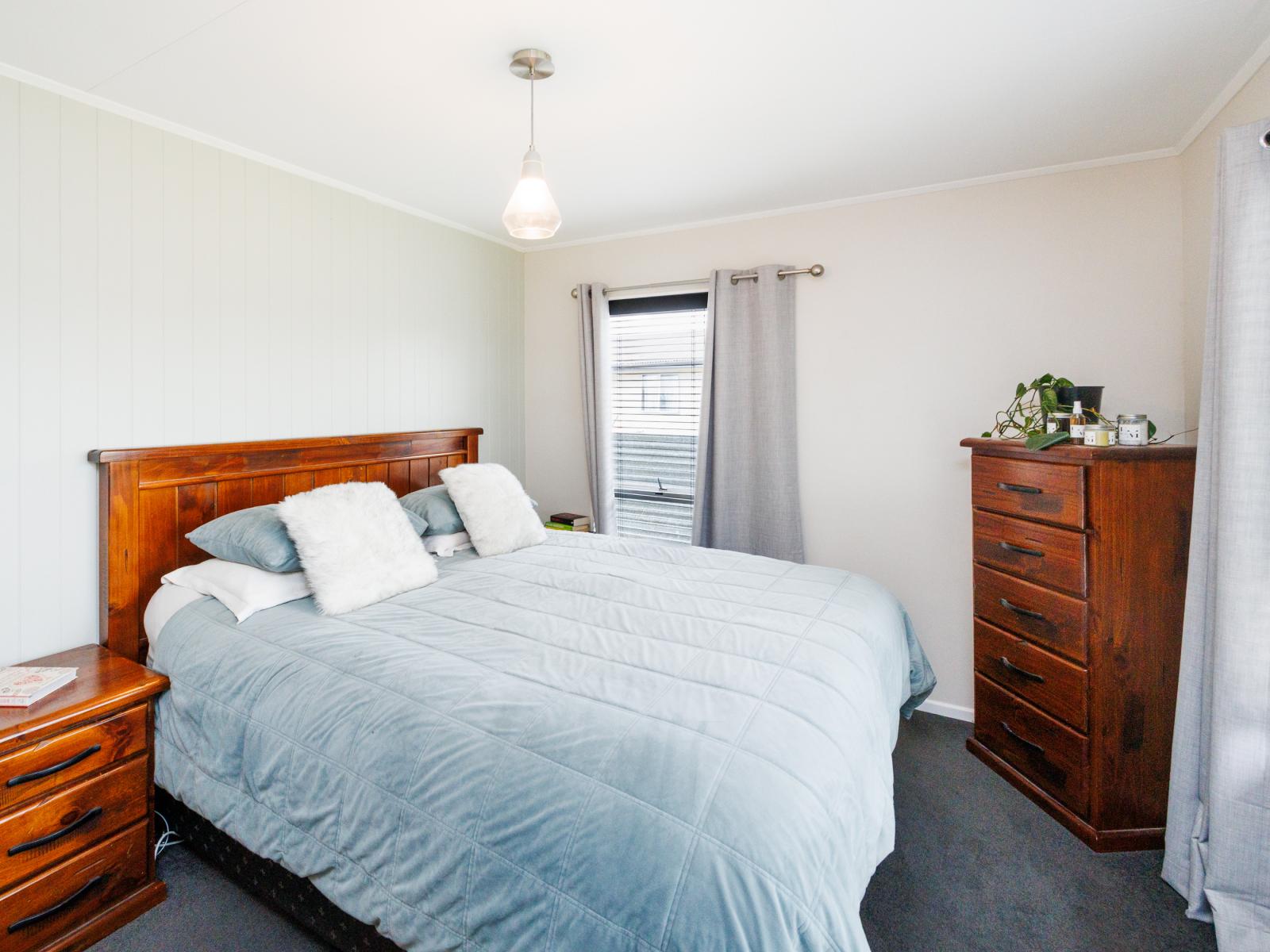 127 Apollo Parade, Milson