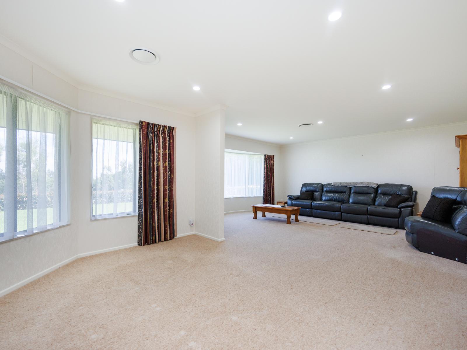 61 Mount Stewart Halcombe Road, Sanson