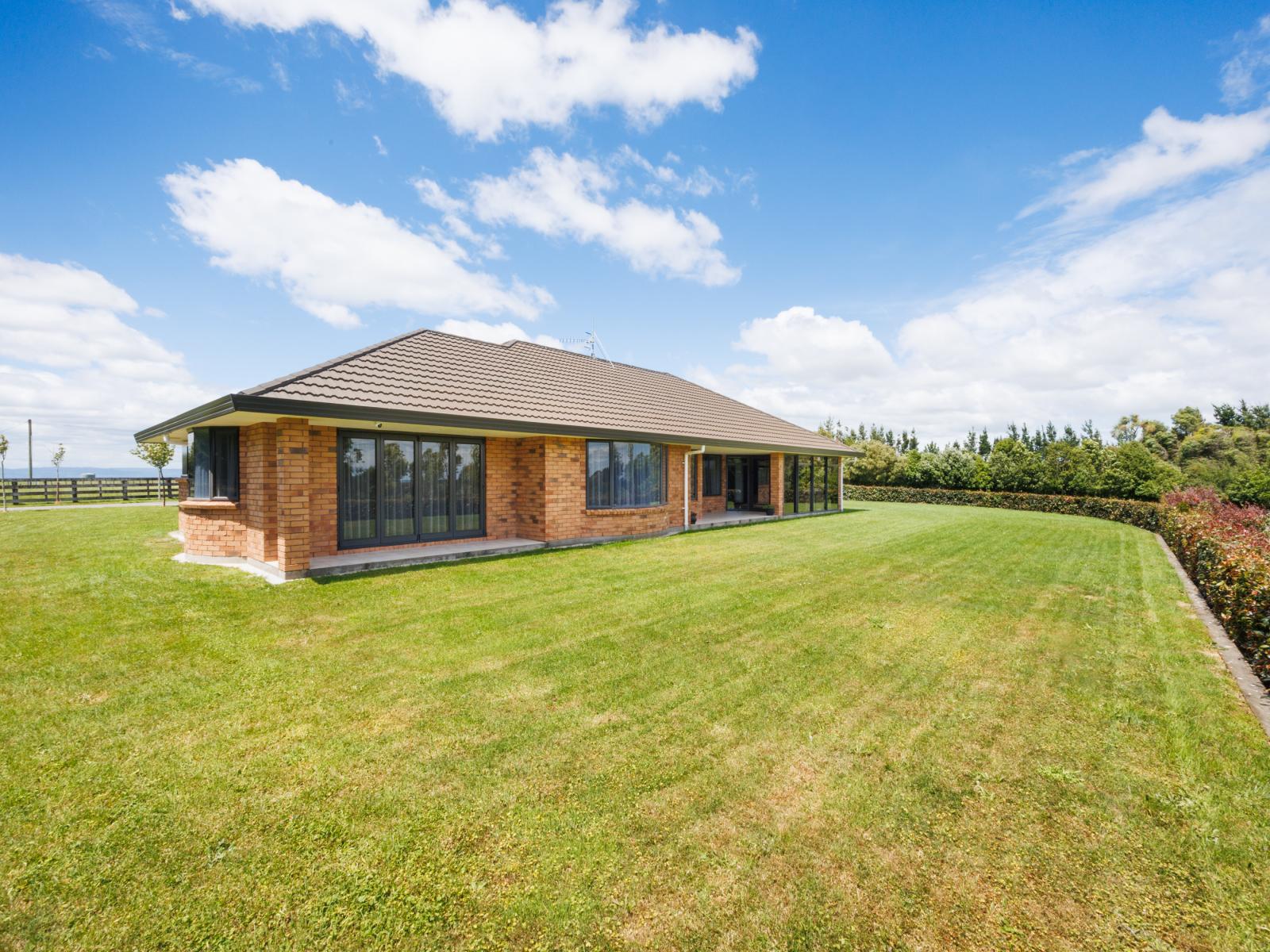 61 Mount Stewart Halcombe Road, Sanson