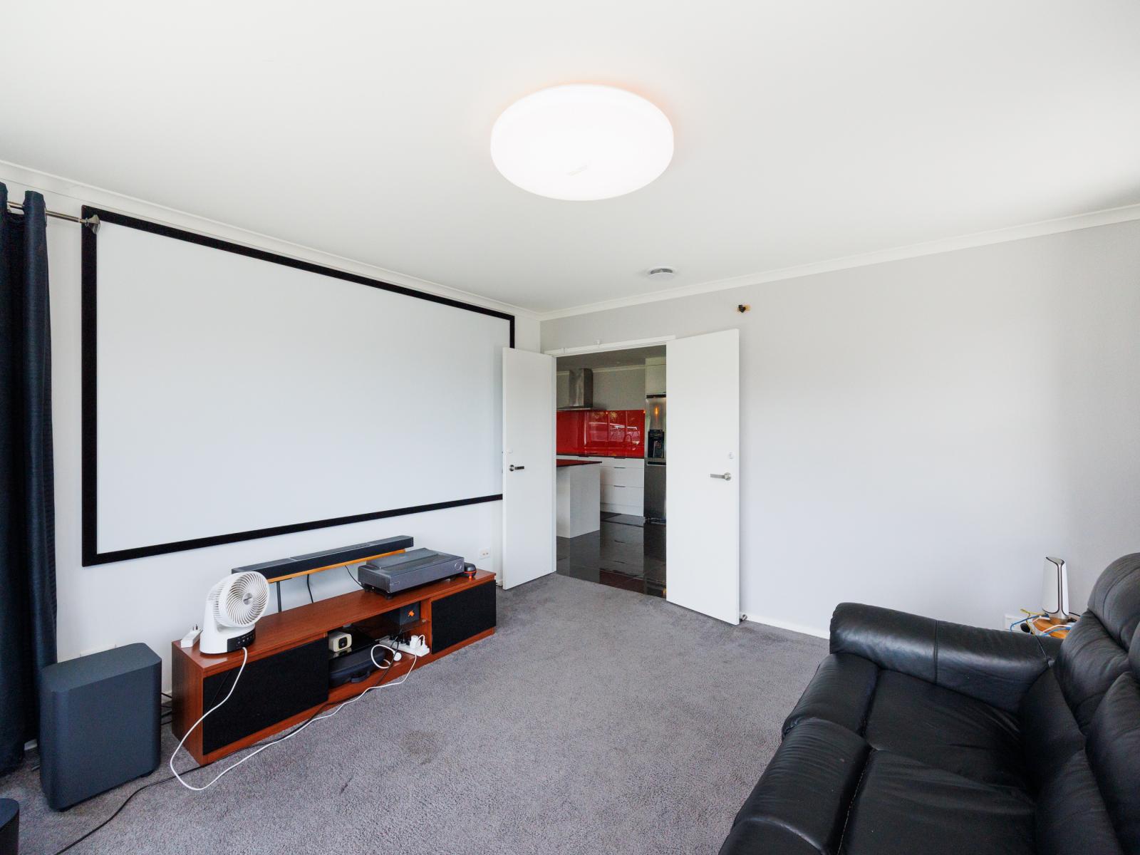 59 Balrickard Way, Milson