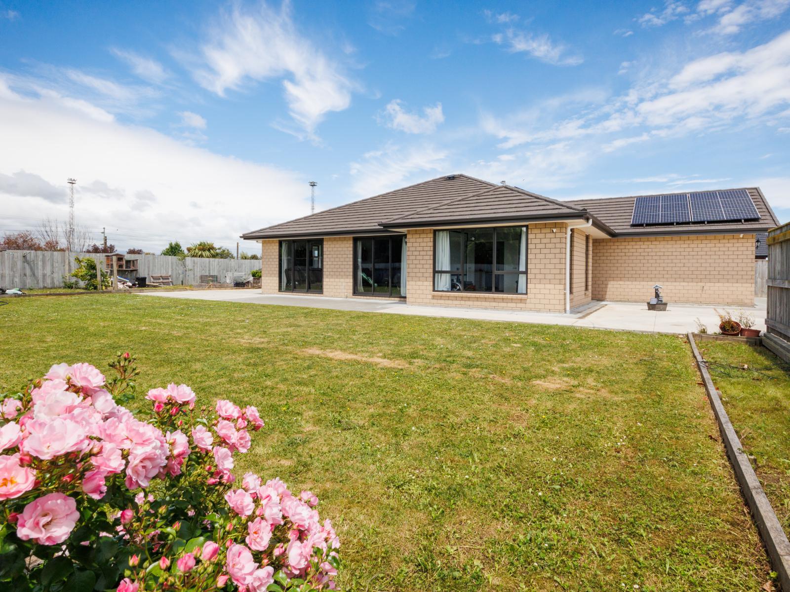 59 Balrickard Way, Milson