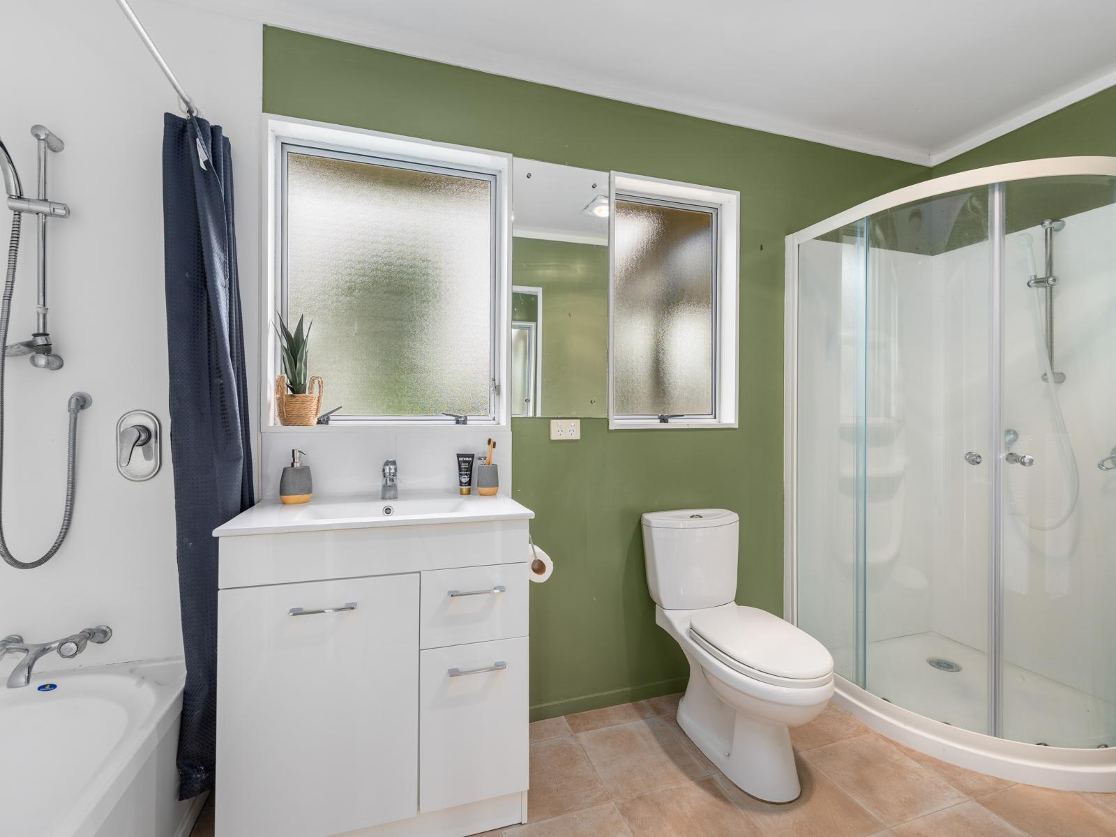 12 Humphries Place, Awapuni