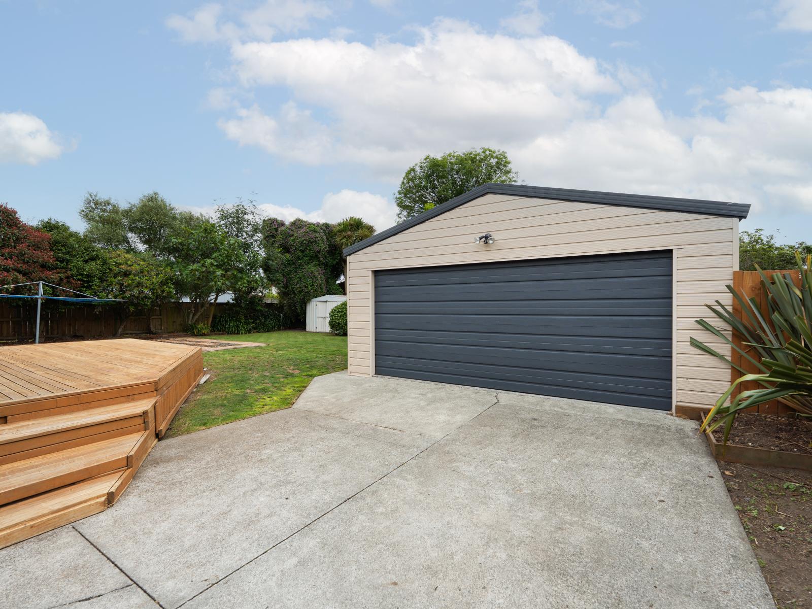 12 Humphries Place, Awapuni