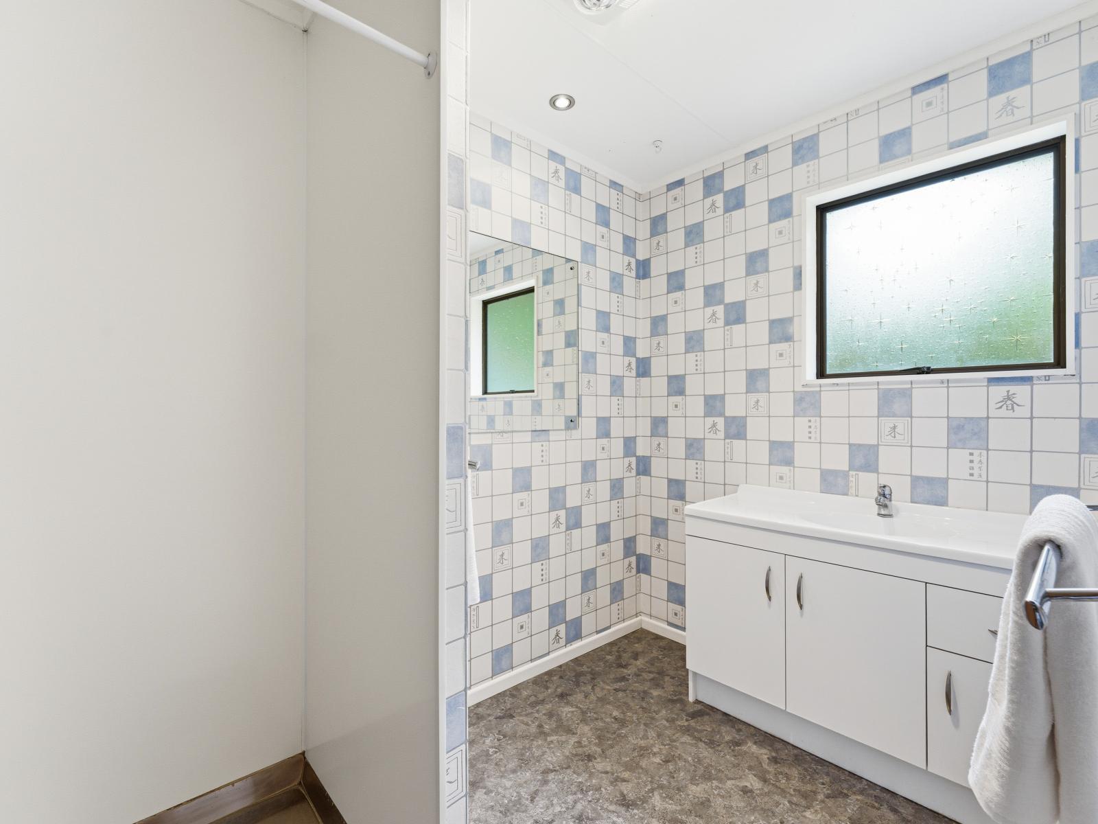 32A Parkes Avenue, St Johns Hill