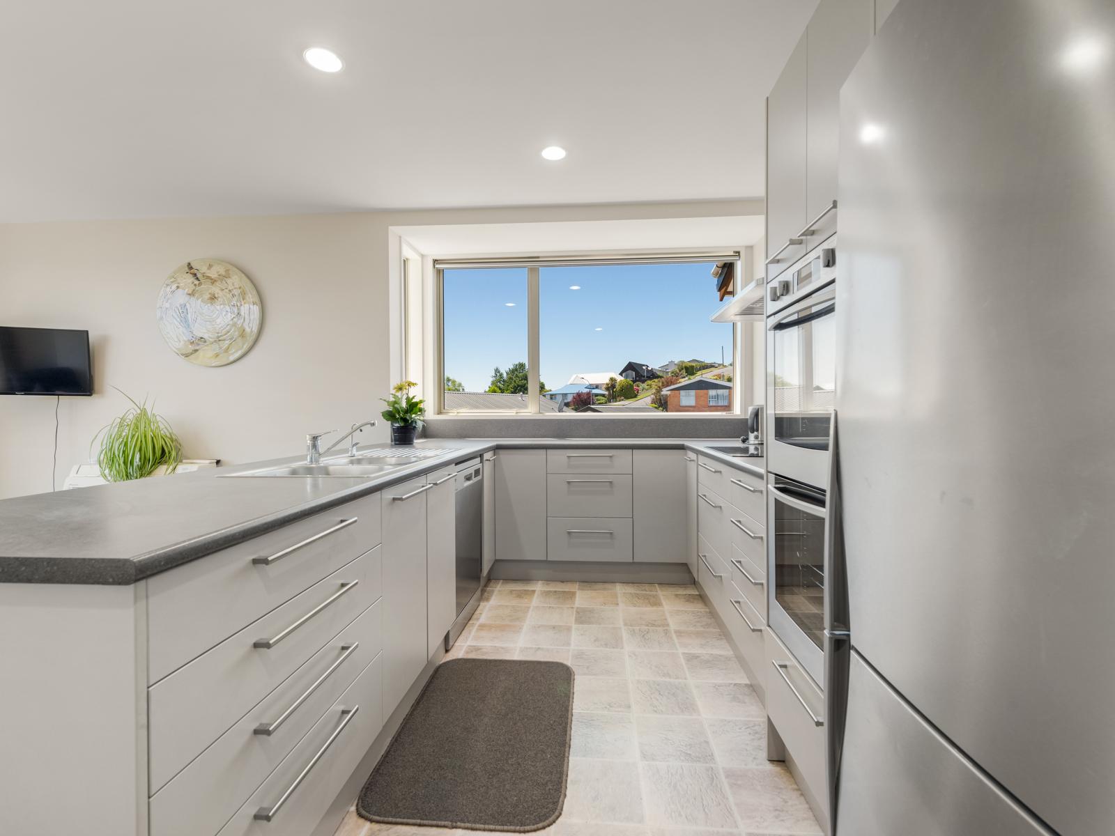 47 Aotea Crescent and 67 Norton Street, Gore