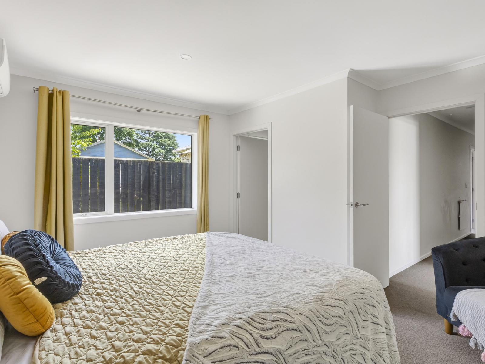 6 Moore Street, Leamington