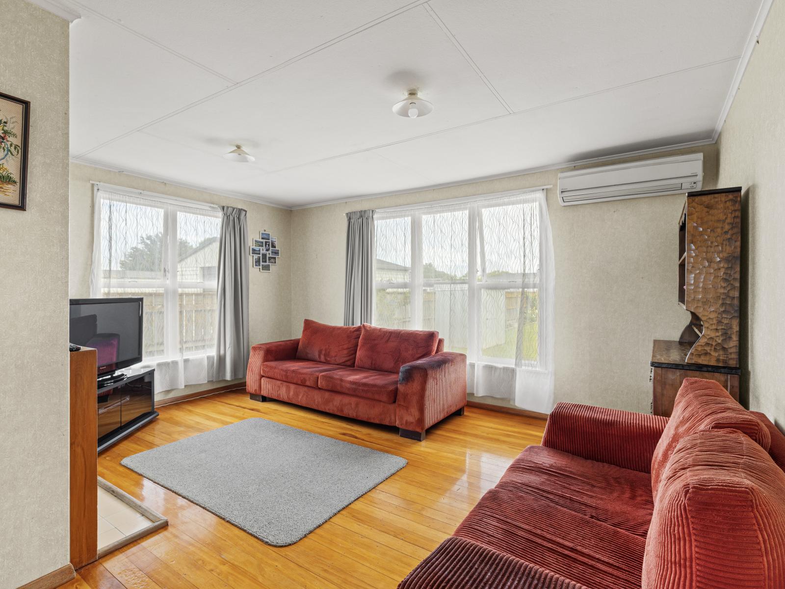 5 Ventura Grove, Bulls