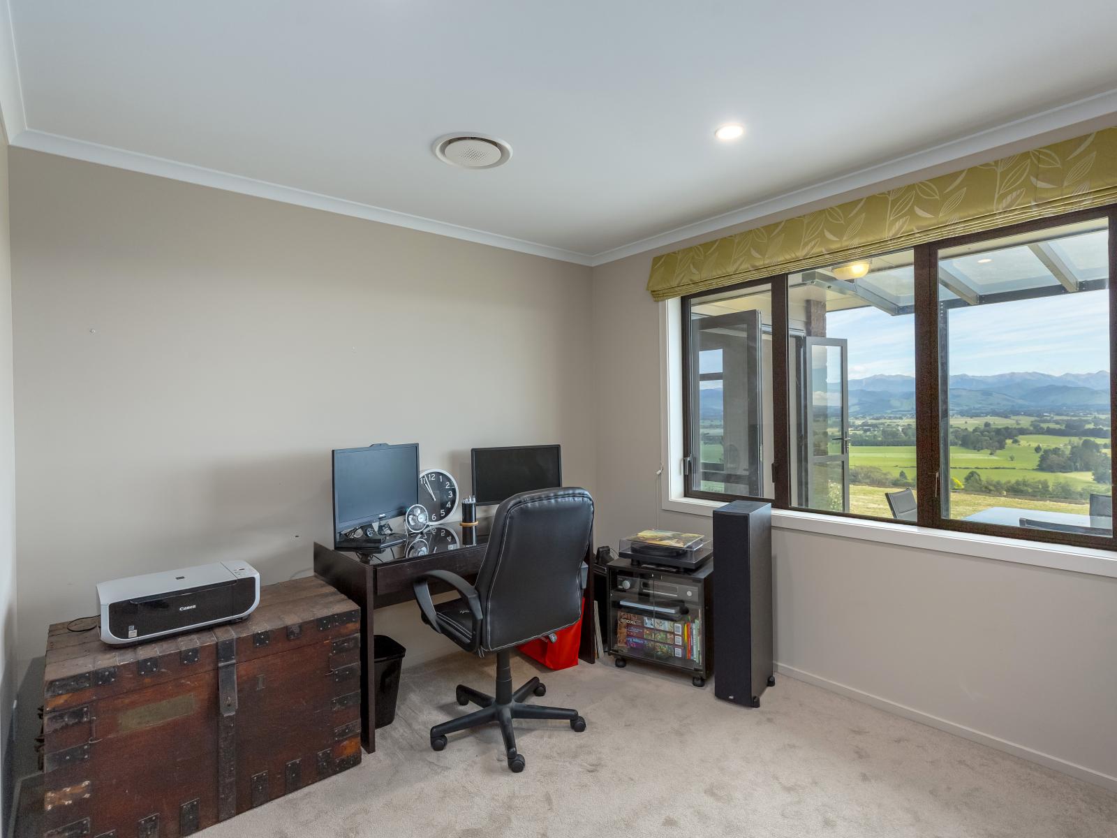 109 Tiffin Hill Road, Parkvale