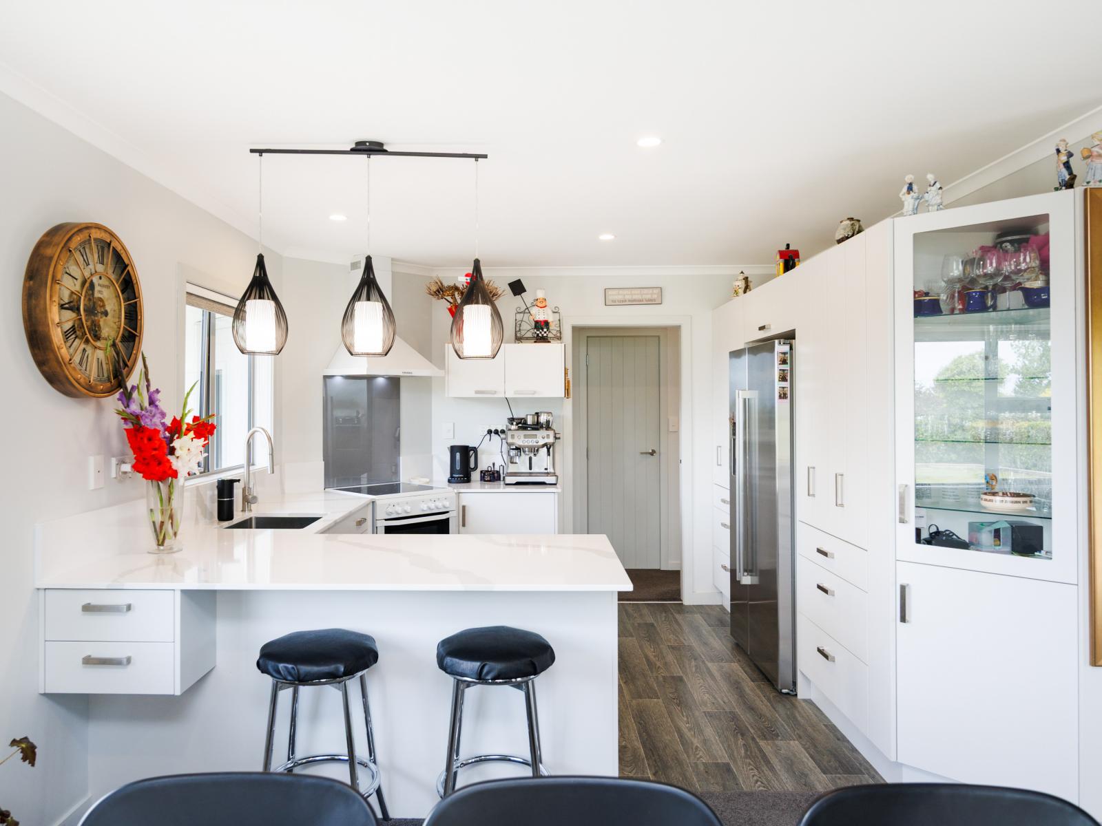 271 Reid Line East, Aorangi