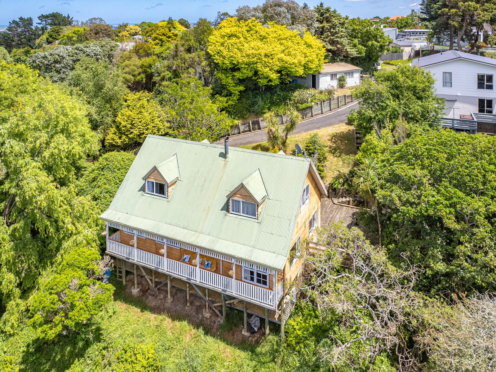 10 D'arcy Road, Bastia Hill