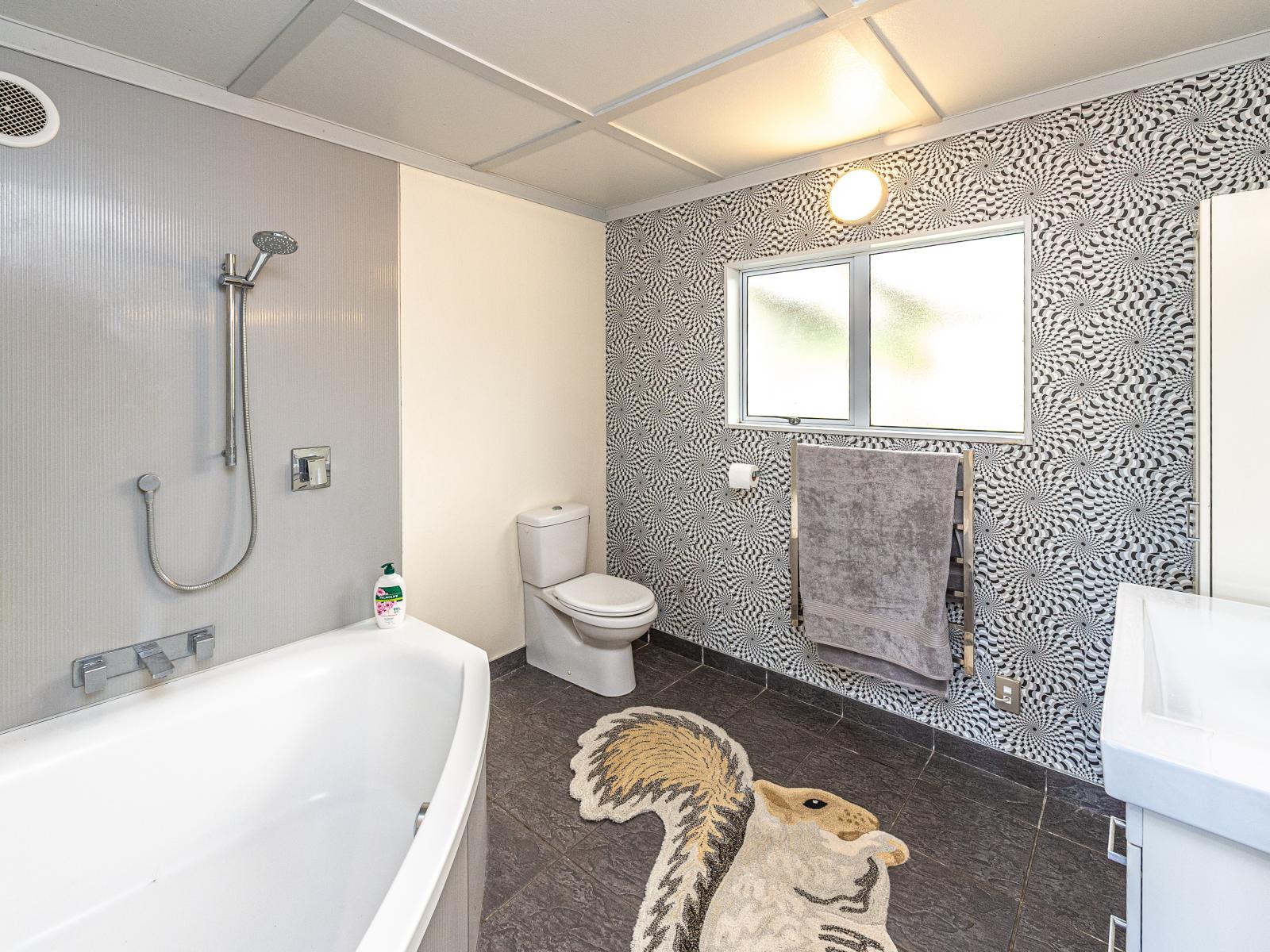 10 D'arcy Road, Bastia Hill