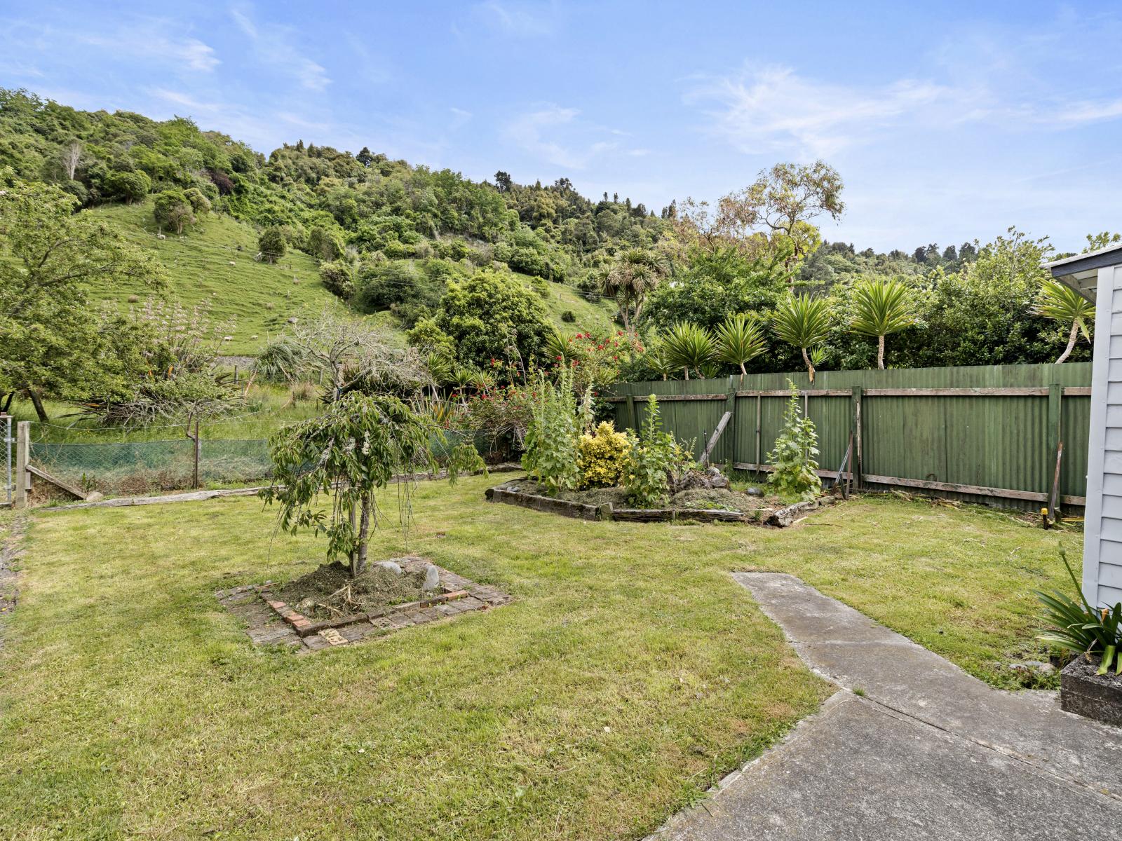 21 Broadway, Mangaweka
