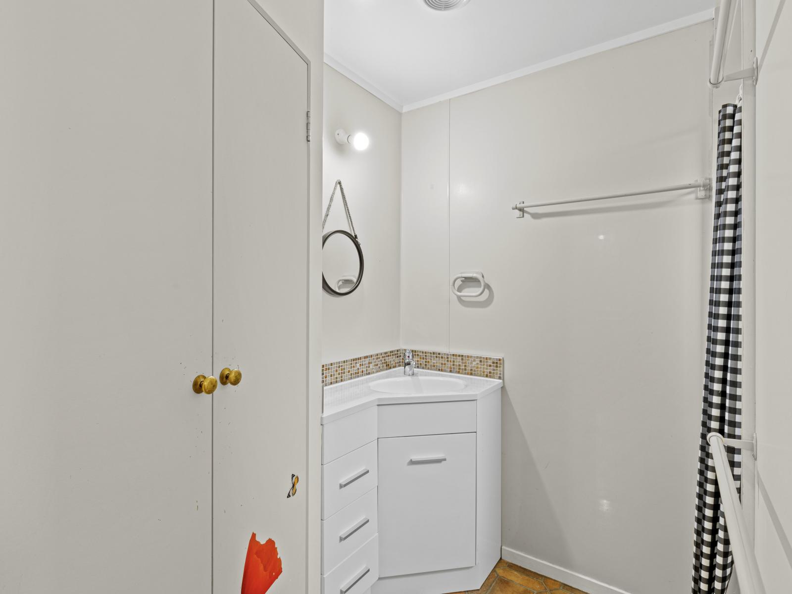 21 Broadway, Mangaweka